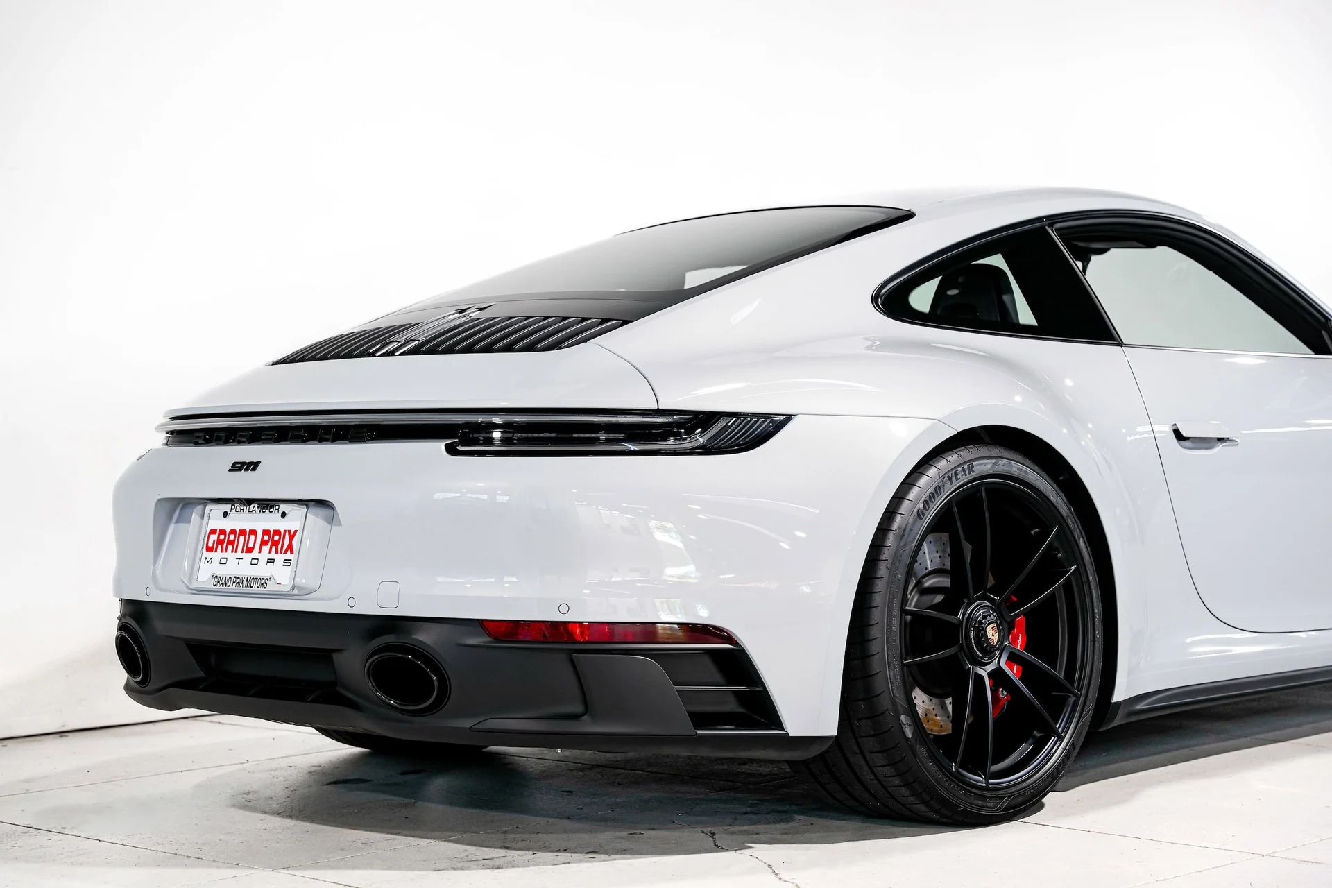 mph039_3058199313_9da9314efc4b897b99b4d621286ac0a2x_e7411cb7c7