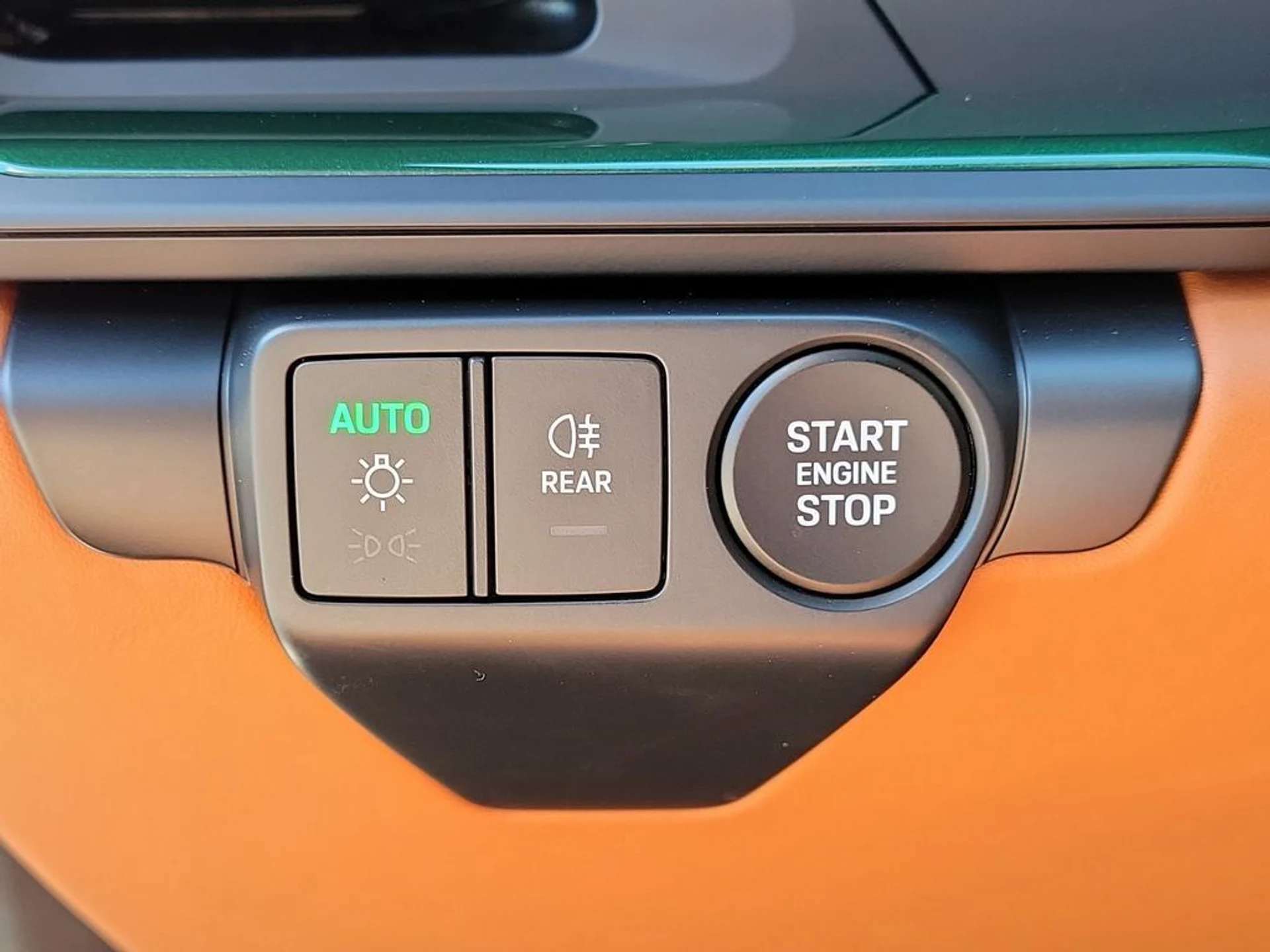 mph039_3062570534_40_b512b58ad6