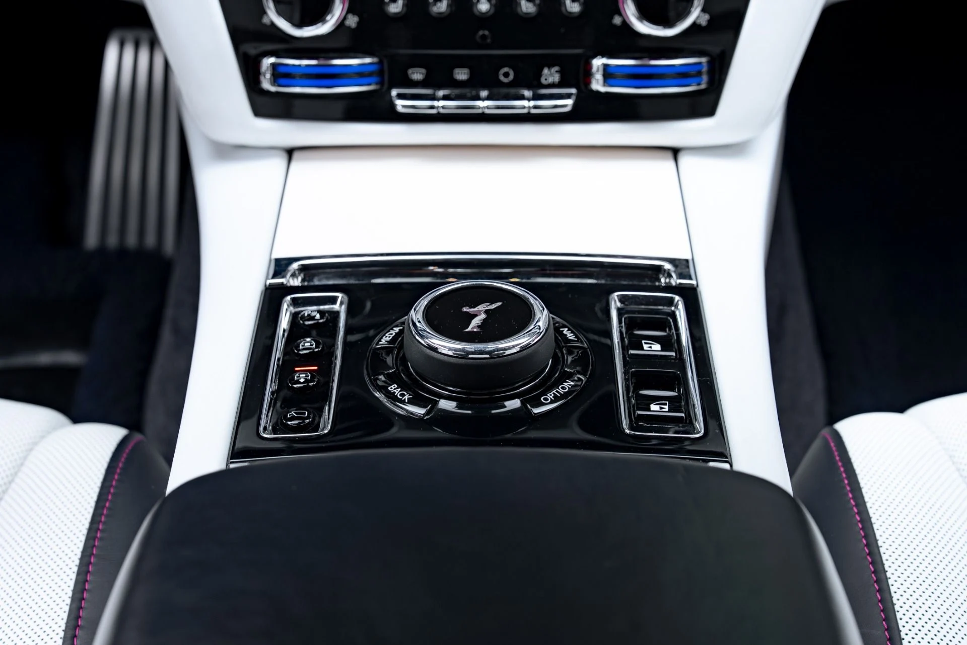 mph039_308527697_Used_2021_Rolls_Royce_Ghost_1777047146_9582d95b13