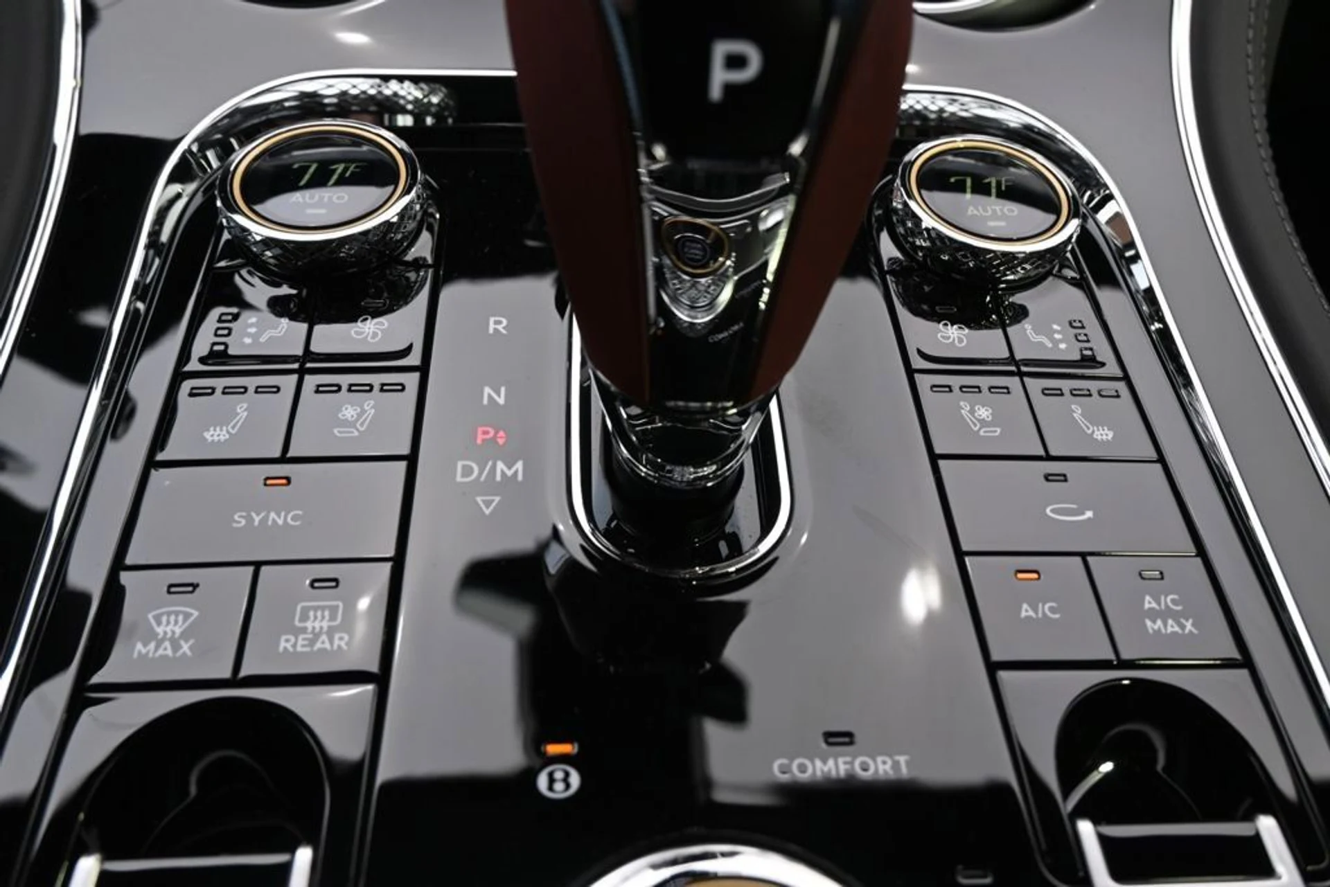 mph039_3110088907_3f23f5c4b25b4ca587a7f782469e1638_1710582c83