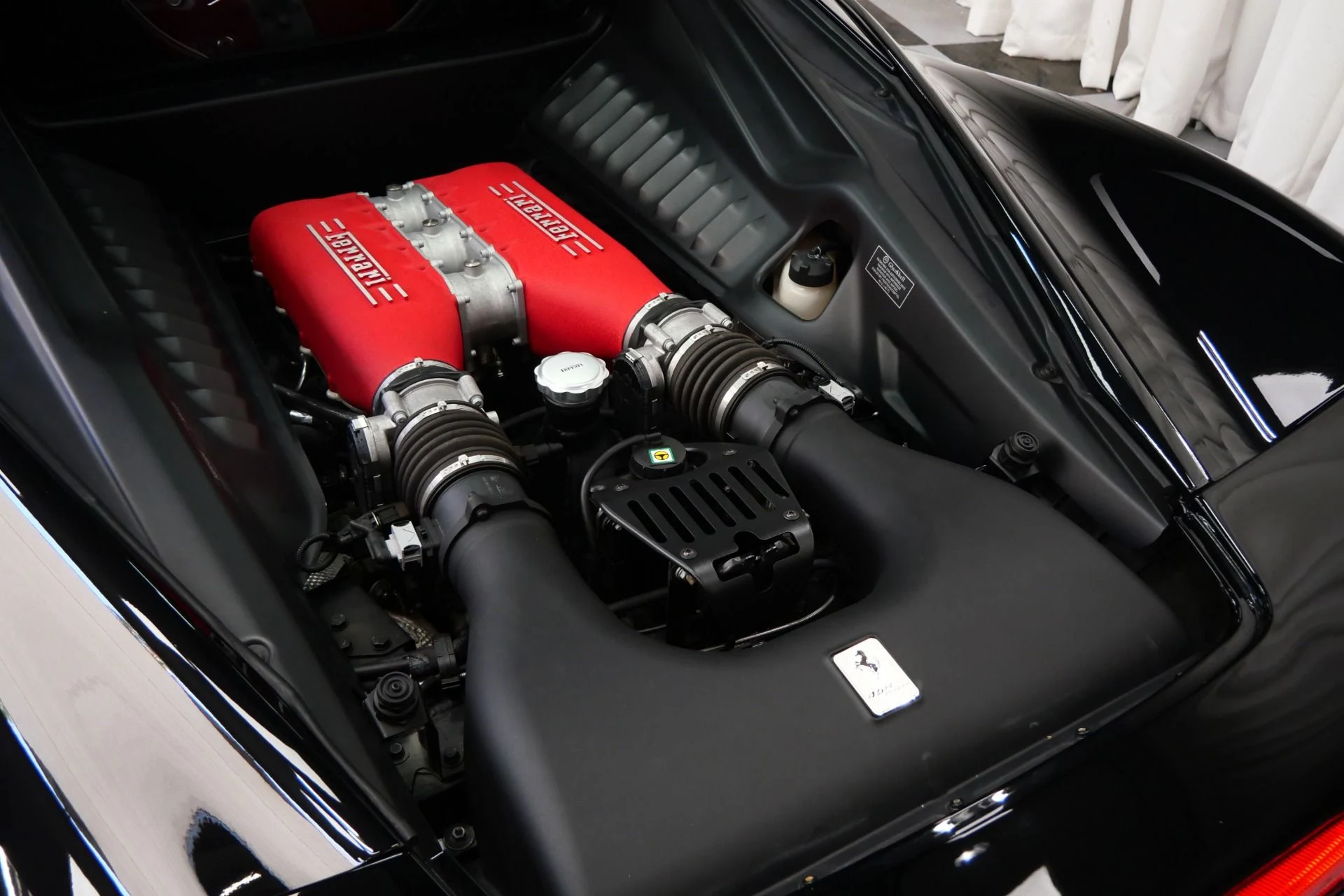 mph039_3118399185_Used_2015_Ferrari_458_Italia_1752857169_ad1b45a9dd