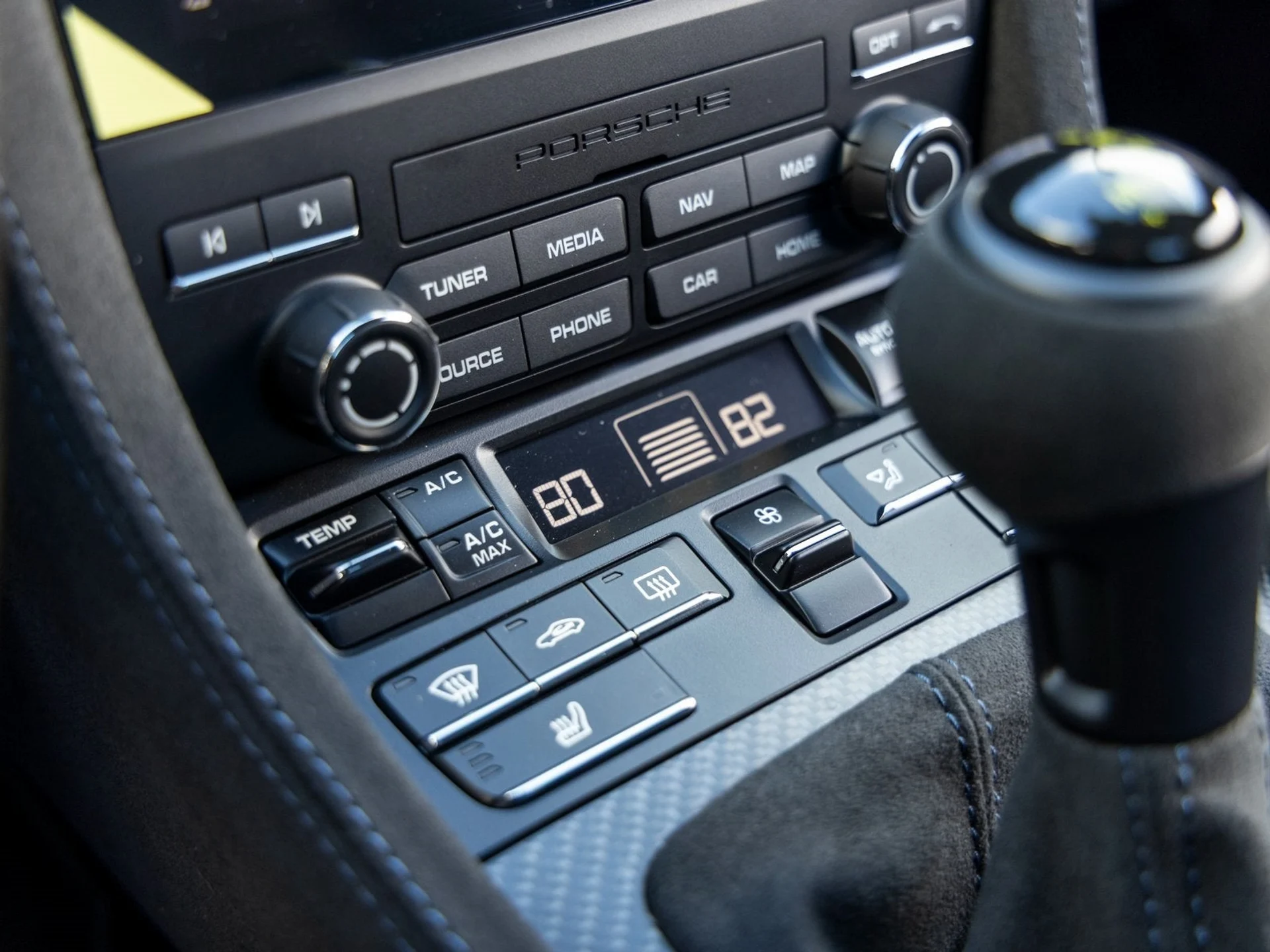 mph039_312586765_40_c2d5335594