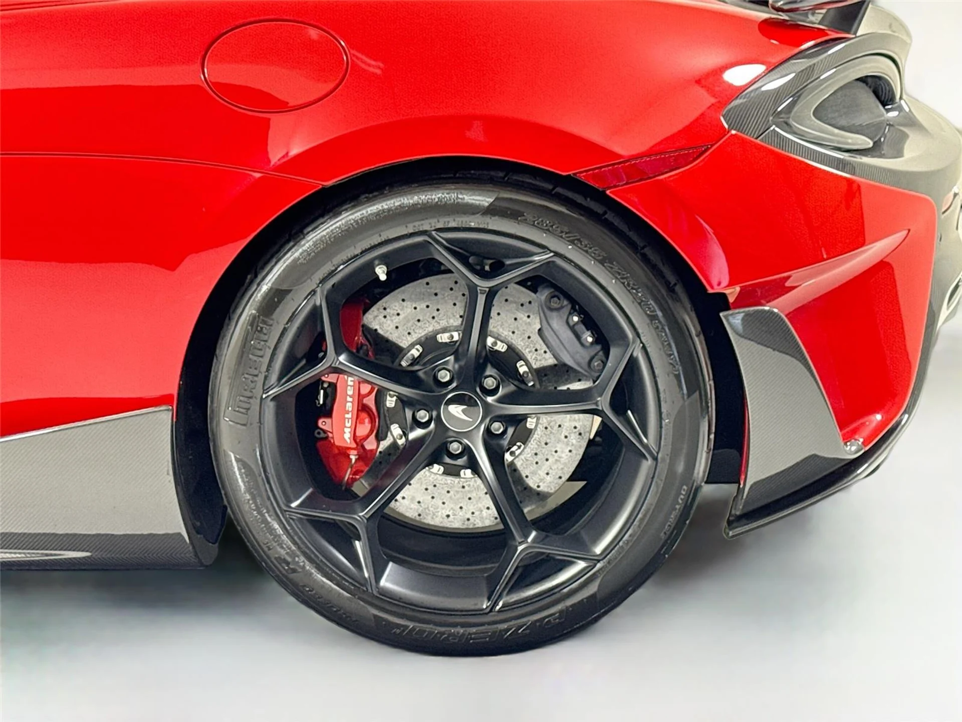 mph039_3125902124_674a4b1aeea1ca46be8ff4bbda29eaa5_8770b39602