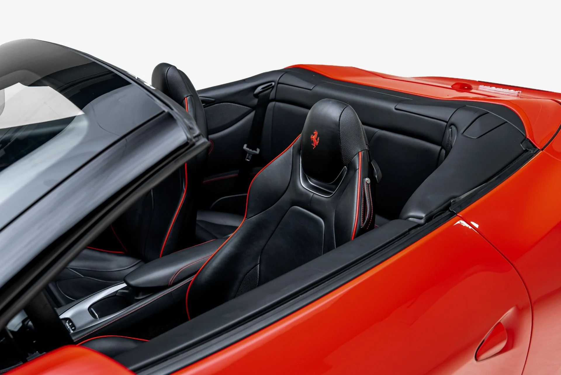 mph039_3134016905_Used_2023_Ferrari_Portofino_M_1785352612_c5649bfa81