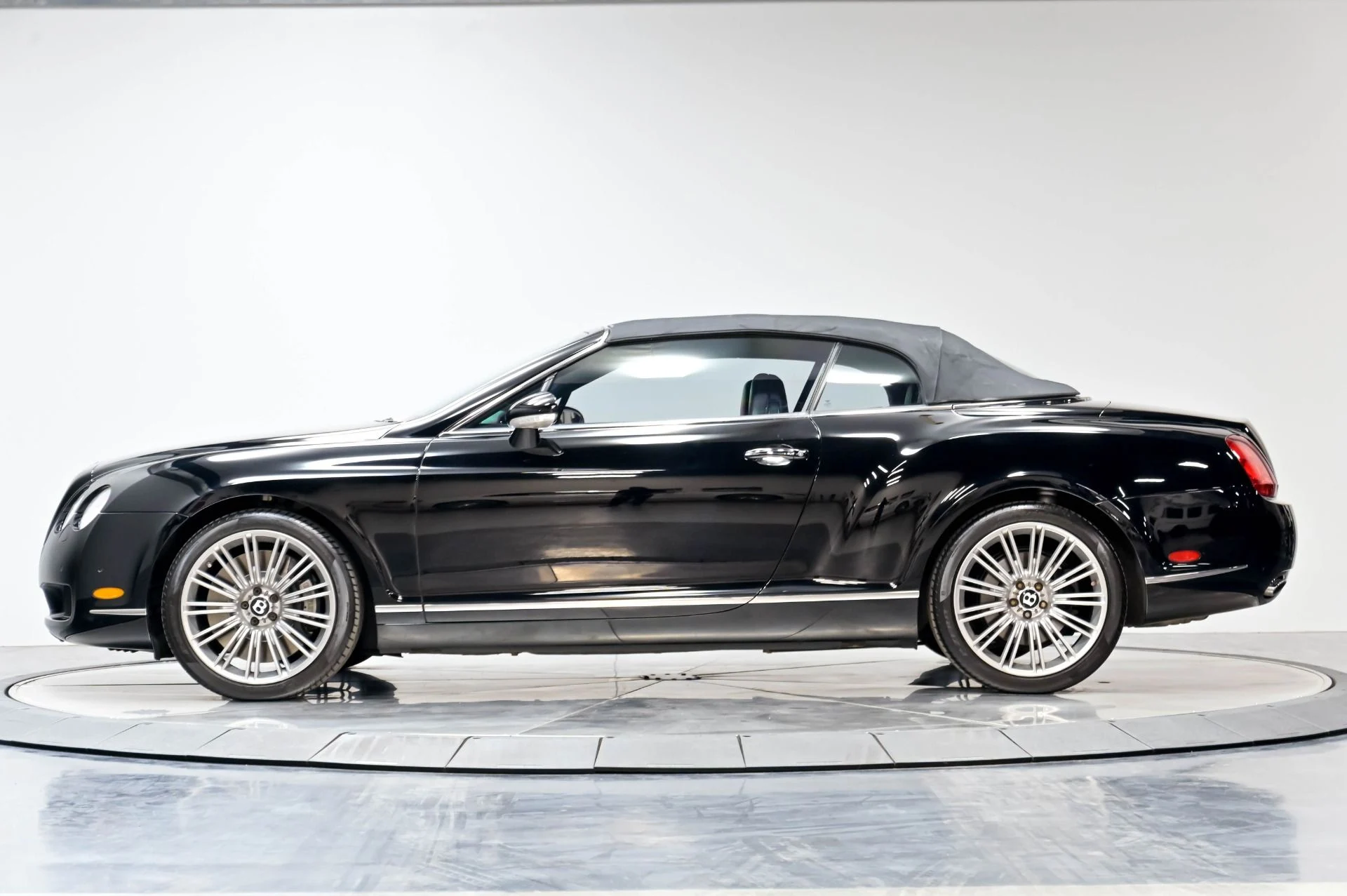 mph039_3134654253_Used_2008_Bentley_Continental_GTC_1781204240_5a80f5070b