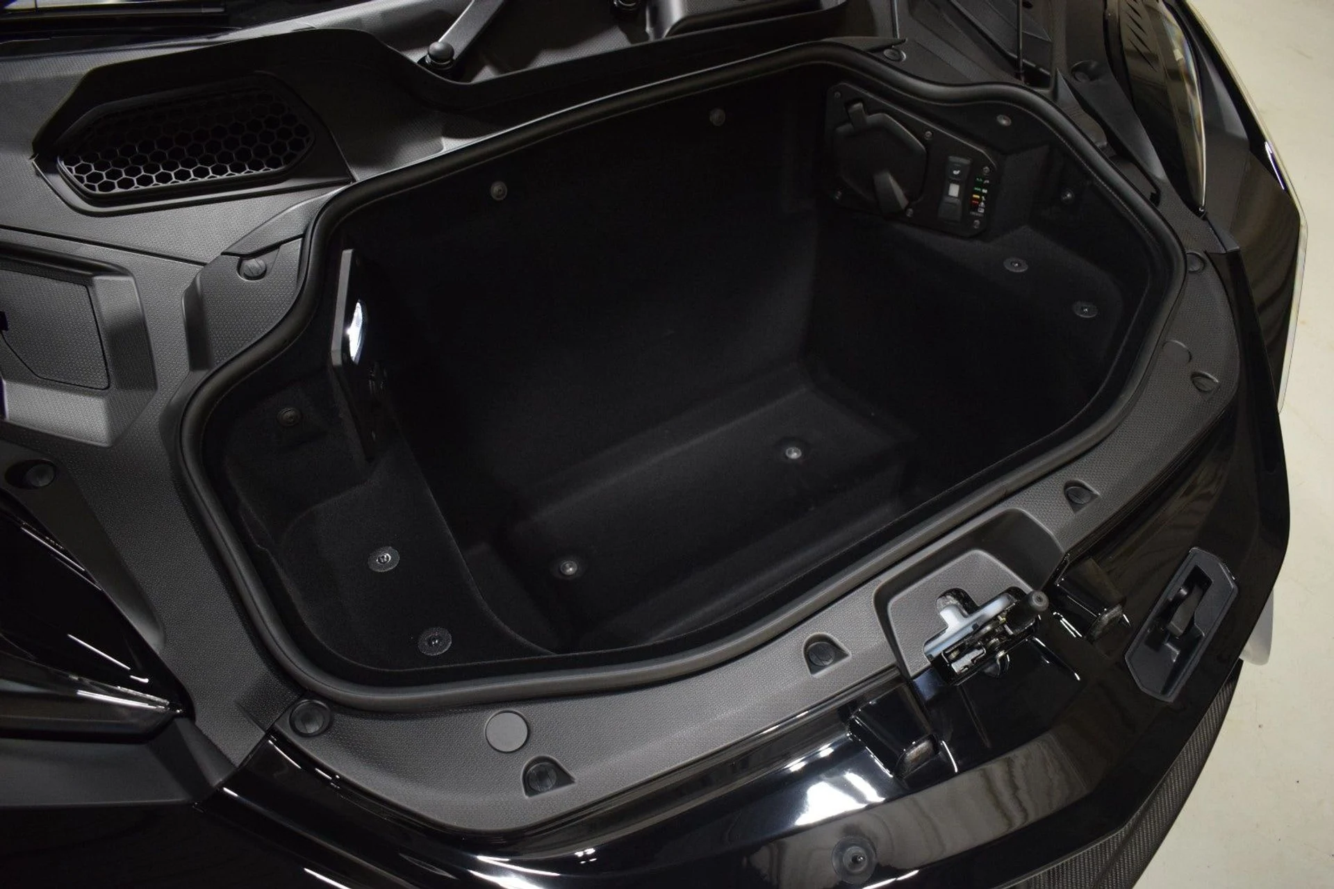 mph039_3144383826_55fbf68dda39aa2ca3bde44a98500350x_7ad36a4bb5