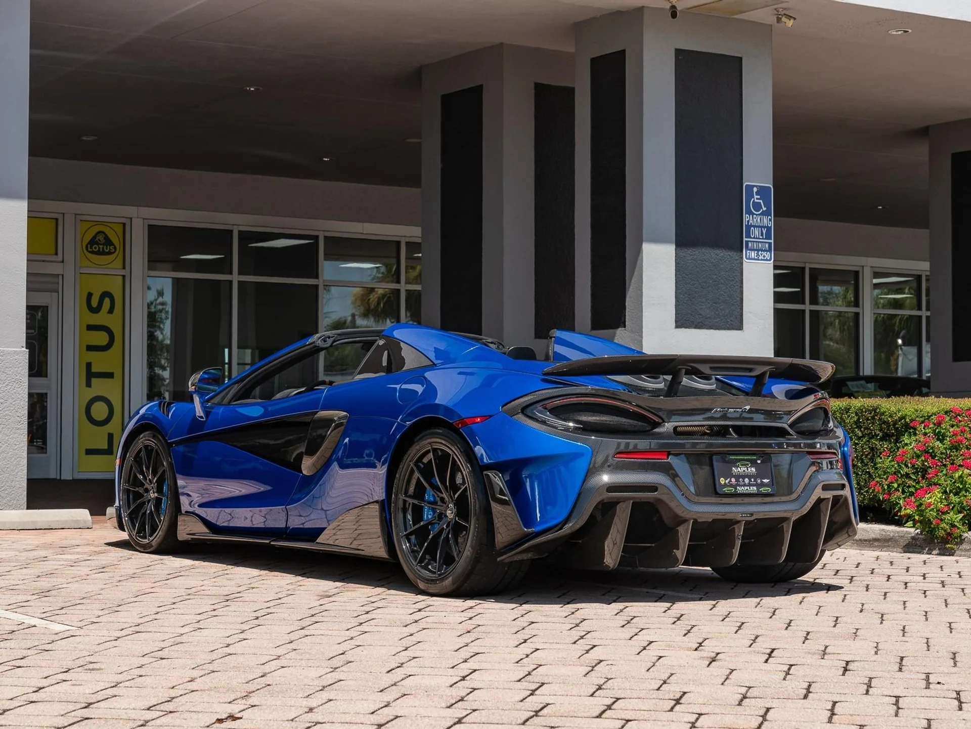 mph039_3144662838_Used_2020_Mc_Laren_600_LT_1754582735_b50e0c2ef7