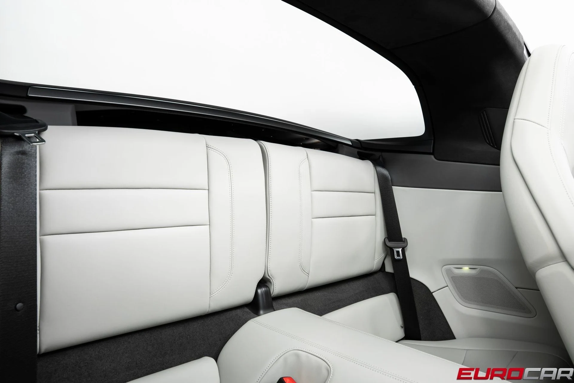 mph039_3145328417_image_40_a4ade70fb4