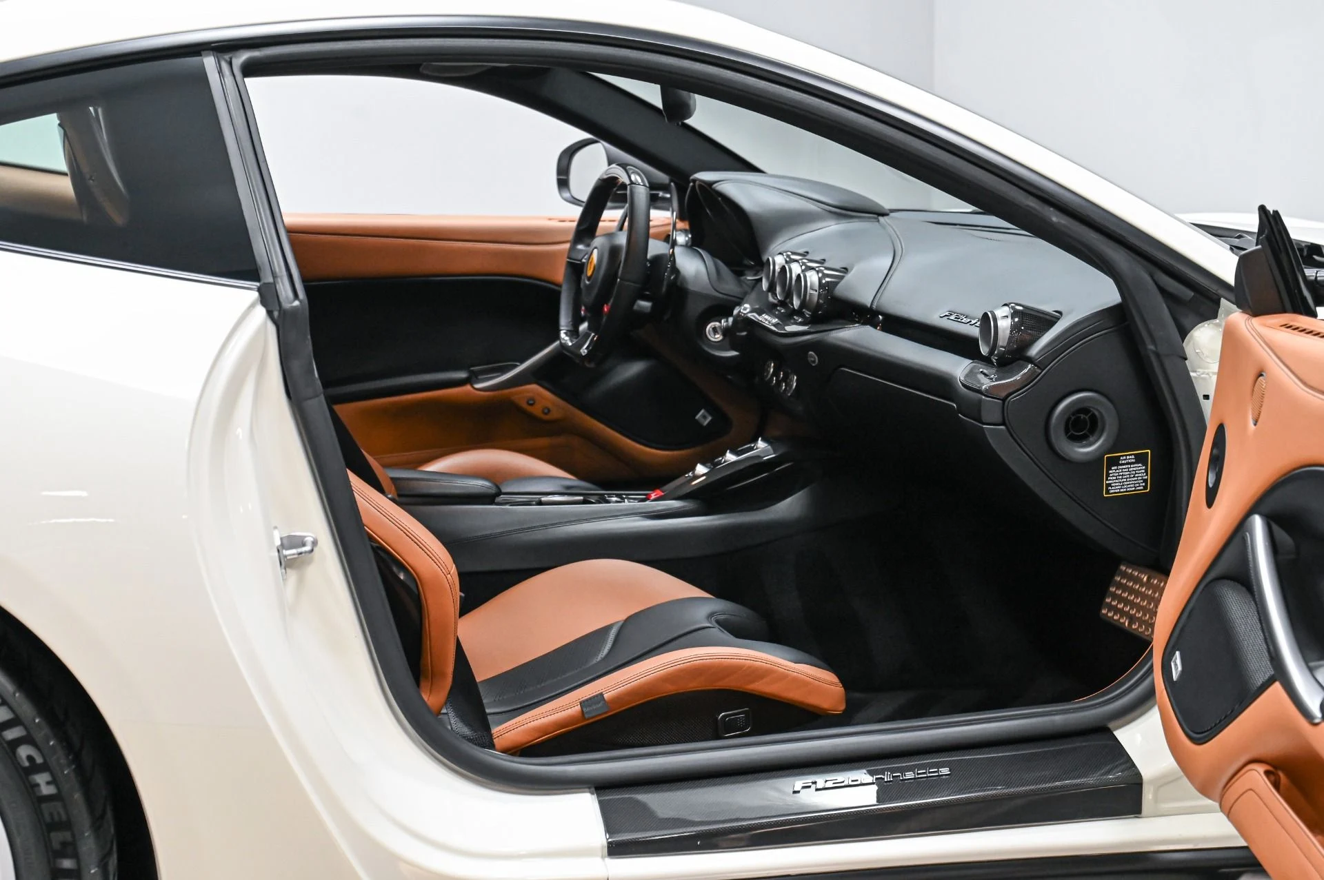 mph039_3147791785_Used_2015_Ferrari_F12_Berlinetta_1770858306_bf7b2a860f