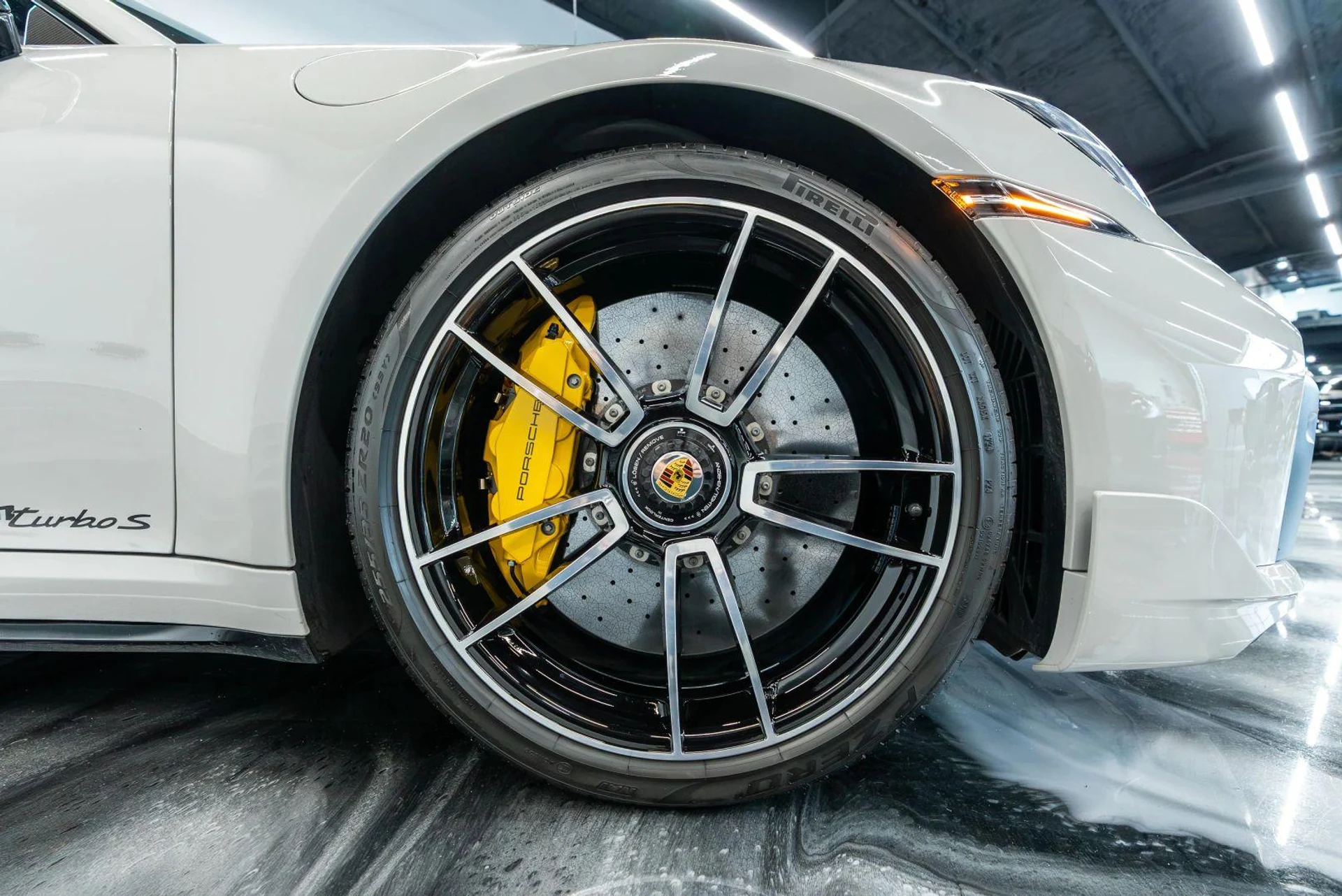 mph039_3150178657_Used_2024_Porsche_911_Turbo_S_Coupe_2_D_1781598411_d48266b317