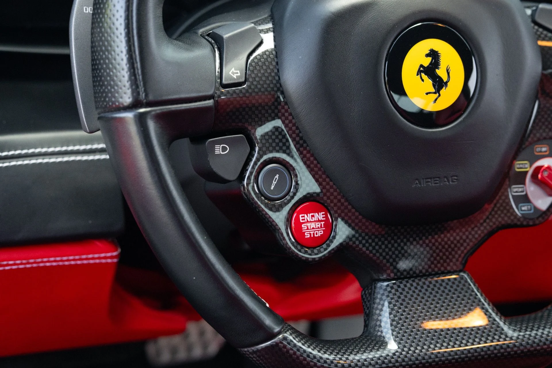 mph039_3179473283_Used_2017_Ferrari_488_GTB_1776194926_88d6a259d4