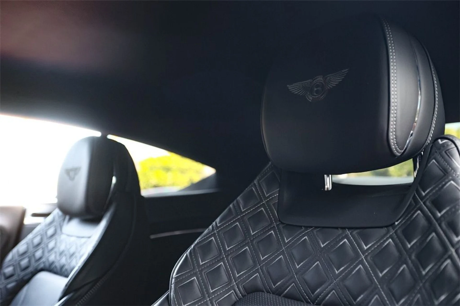 mph039_3192970476_72698b81a7a8950c7eaa64d92458905f_0dc1f07725