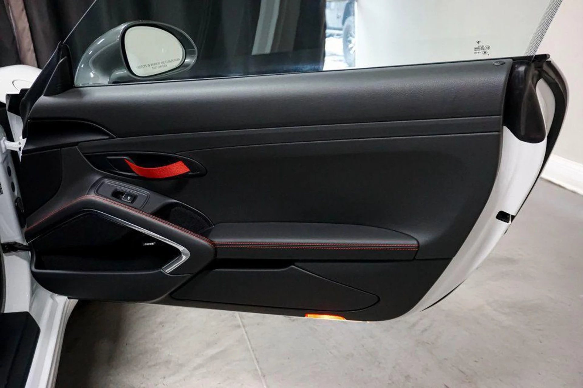 mph039_3212090616_N_Vz_S_Si_M_Hb_C6_Uls_Bls_Su3f7_Zqq_BI_f115261756