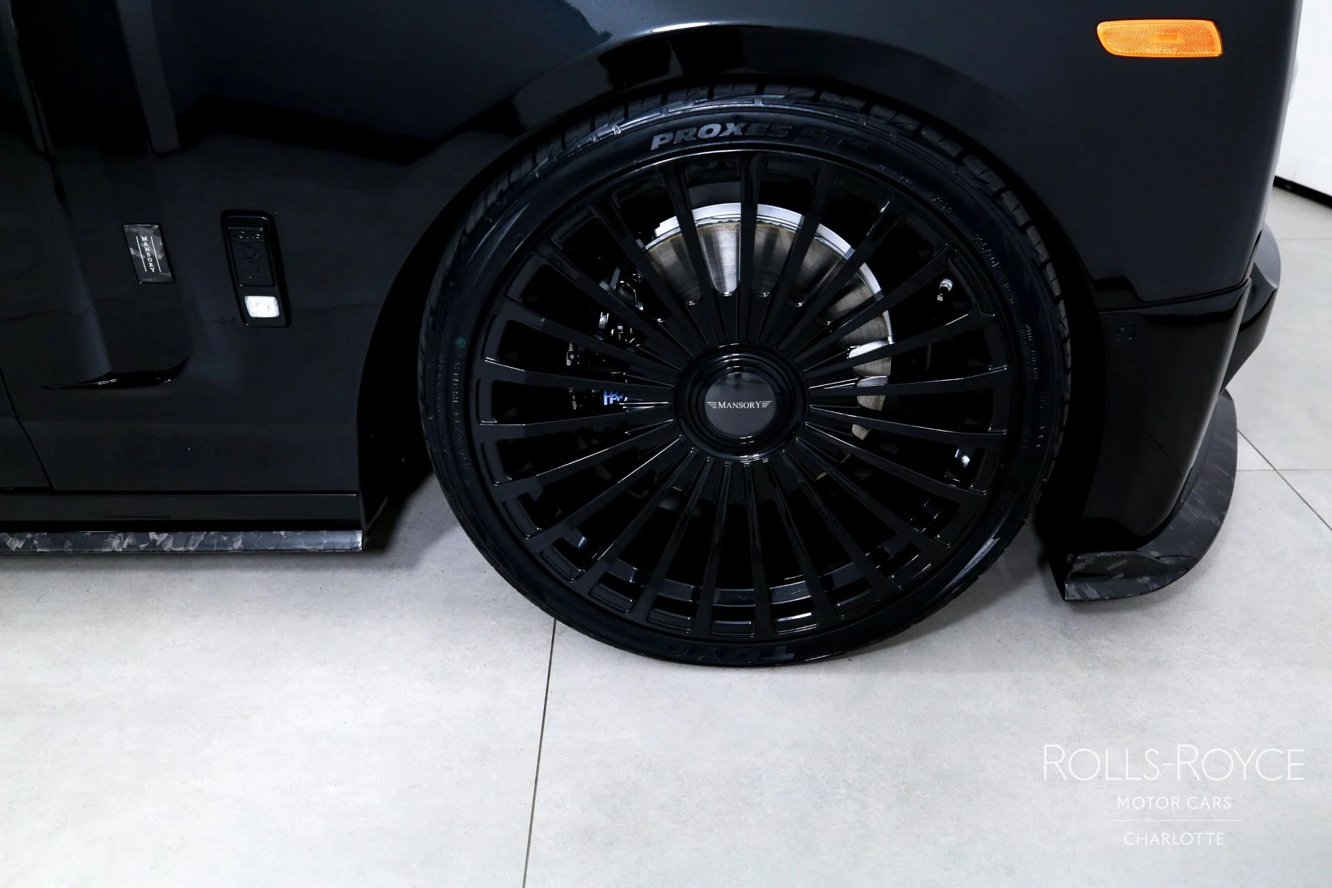 mph039_3214359224_Used_2026_Rolls_Royce_Phantom_1776091031_7c53805357