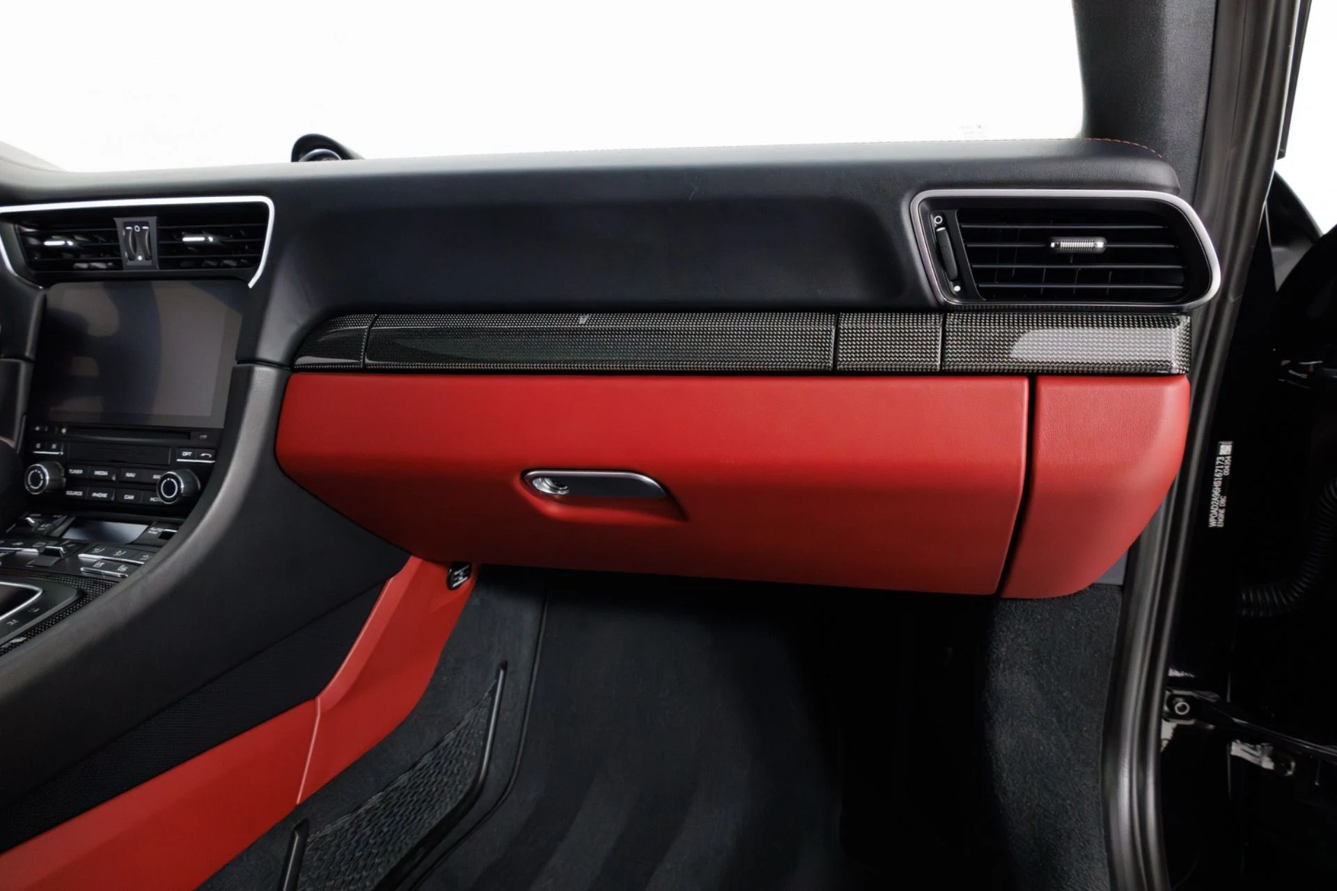 mph039_3223588812_Used_2017_Porsche_911_Turbo_S_1773337584_9e4a3ac360