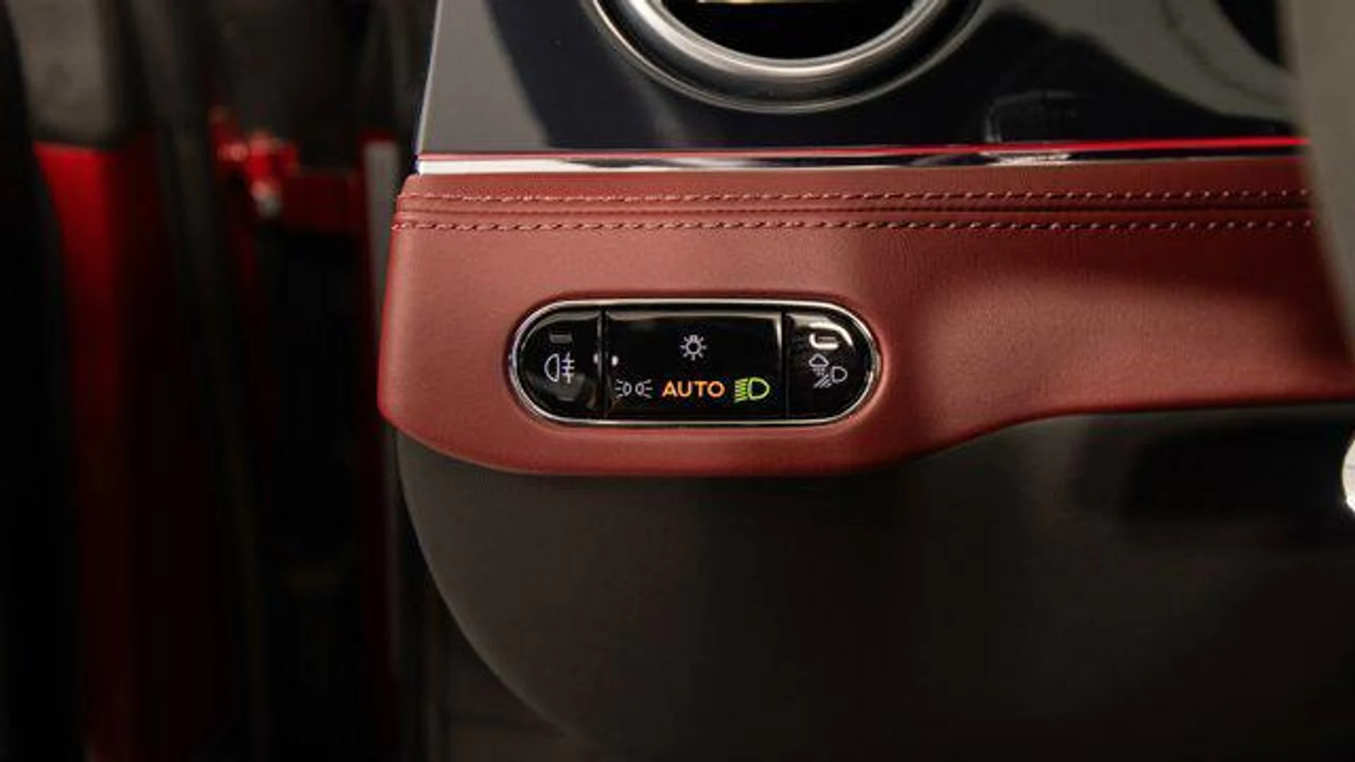 mph039_323736122_c_P3_Mr_Qa0i_N1_O_Hj15_K_4v2_ZRCT_Xg_f517c342eb