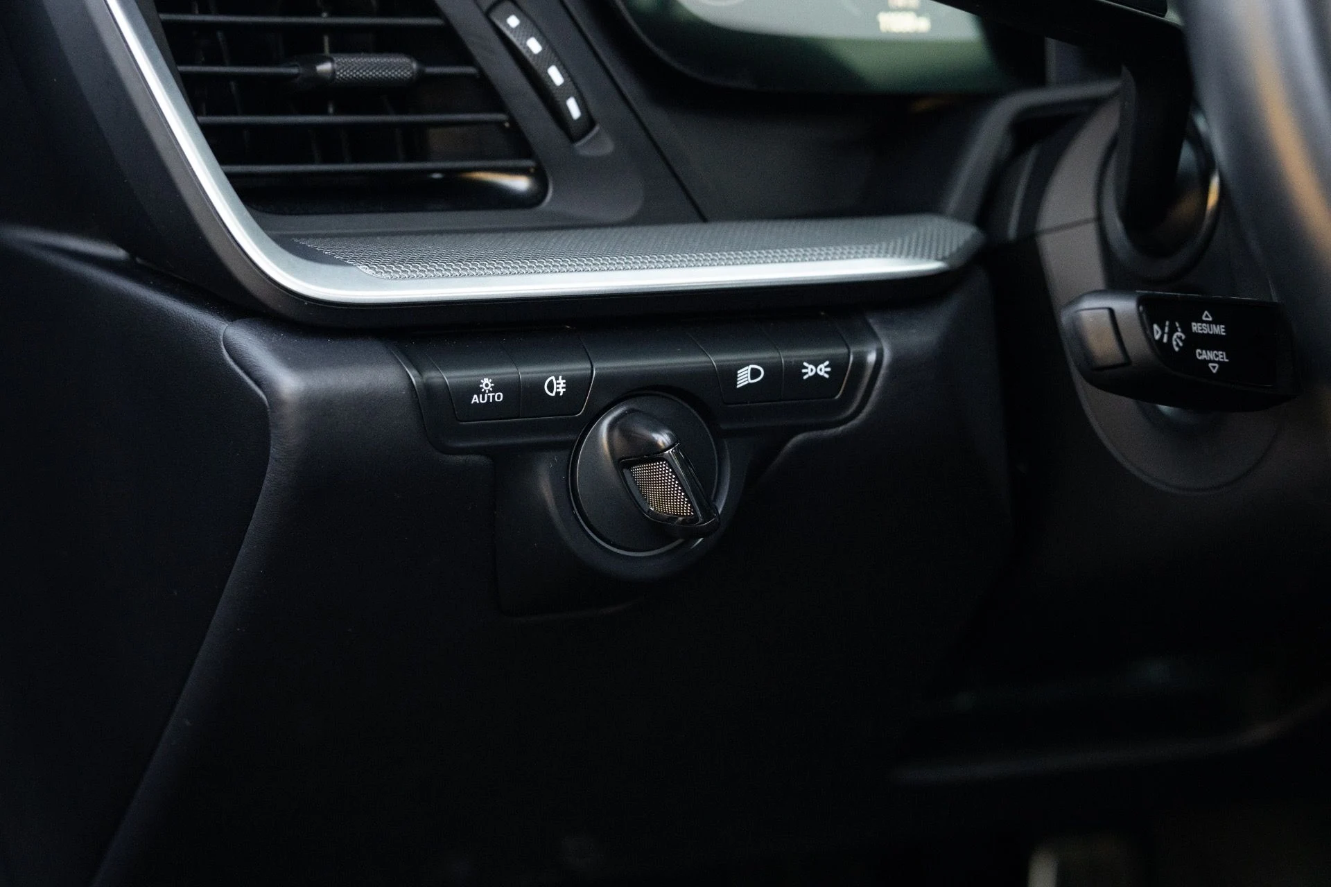 mph039_3238765217_Used_2023_Porsche_911_Turbo_1772073692_93b7353c49