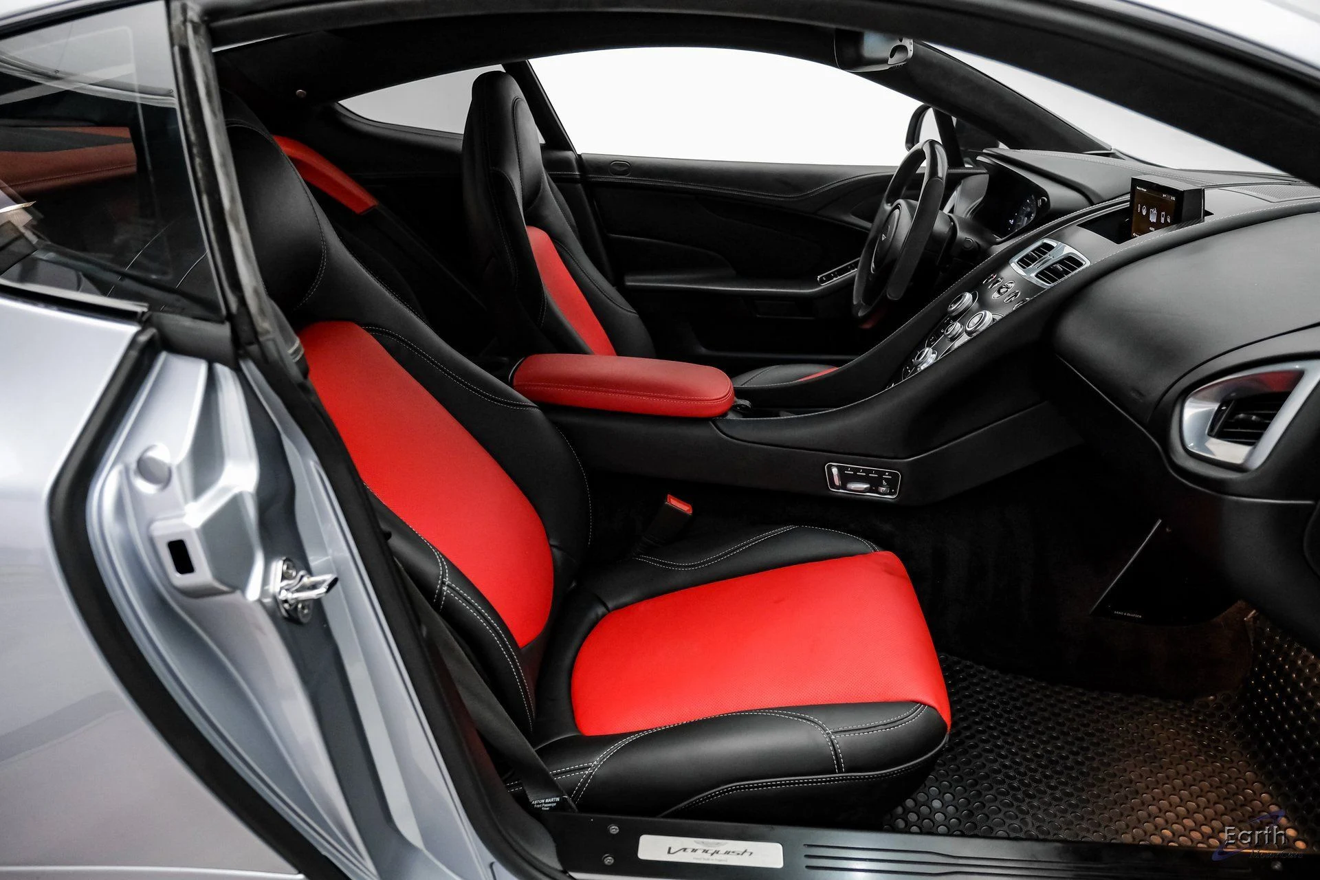 mph039_3251408647_76413e0a4f2fea5538f74528fc1c9144x_b445348325