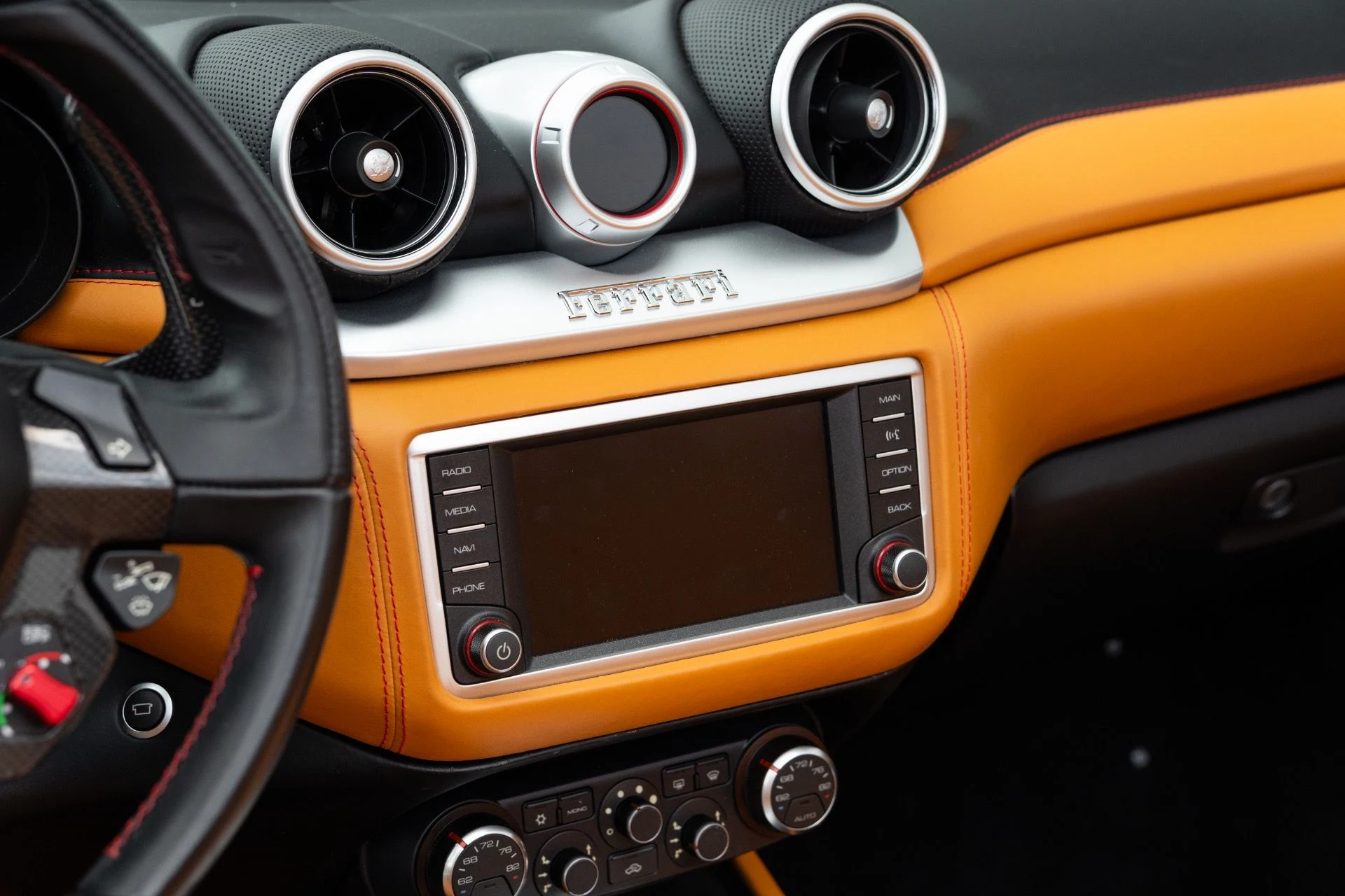 mph039_326701687_Used_2015_Ferrari_California_T_1773337239_75dc780562