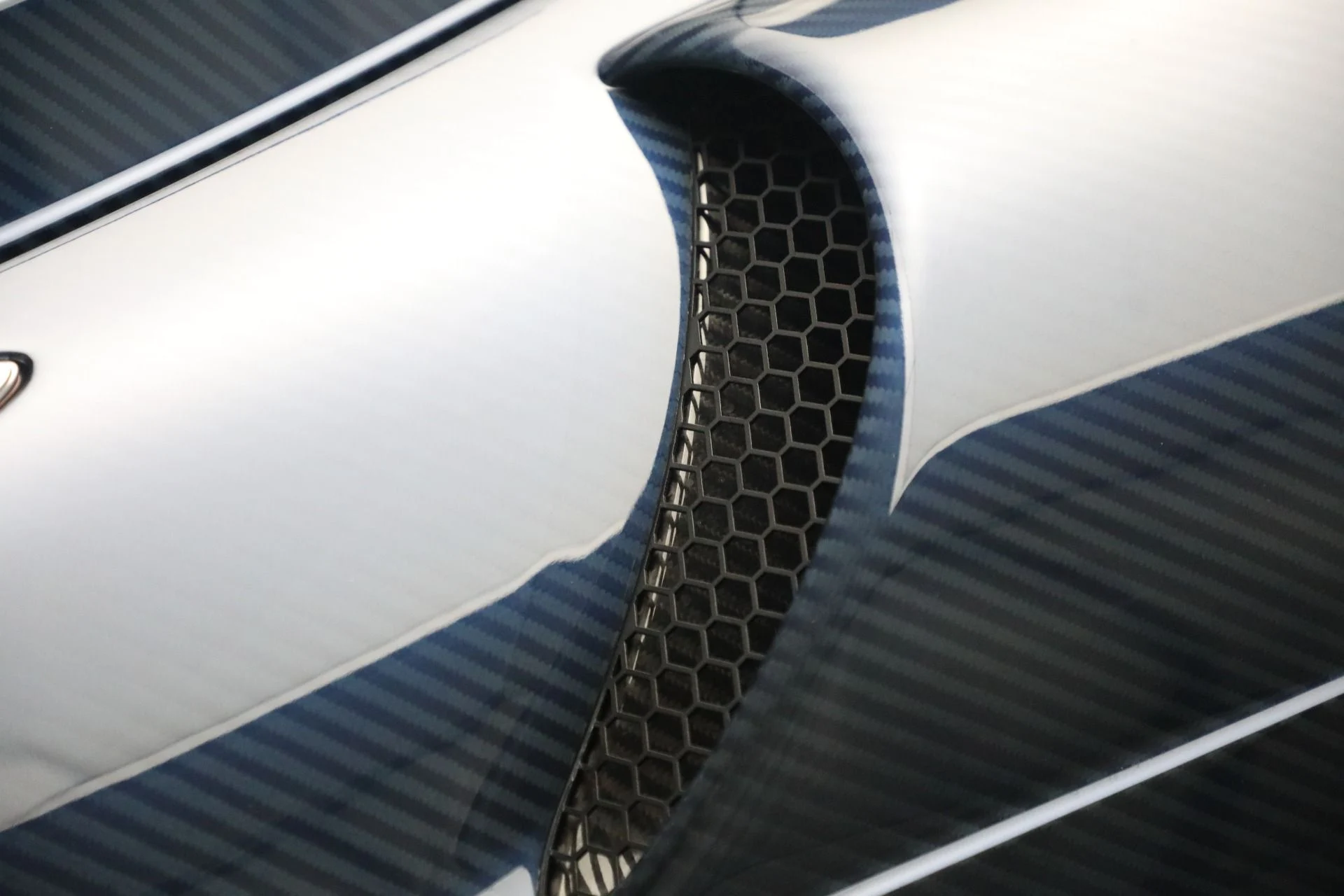 mph039_3268707073_Used_2014_Pagani_Huayra_Tempesta_371bfc6efc