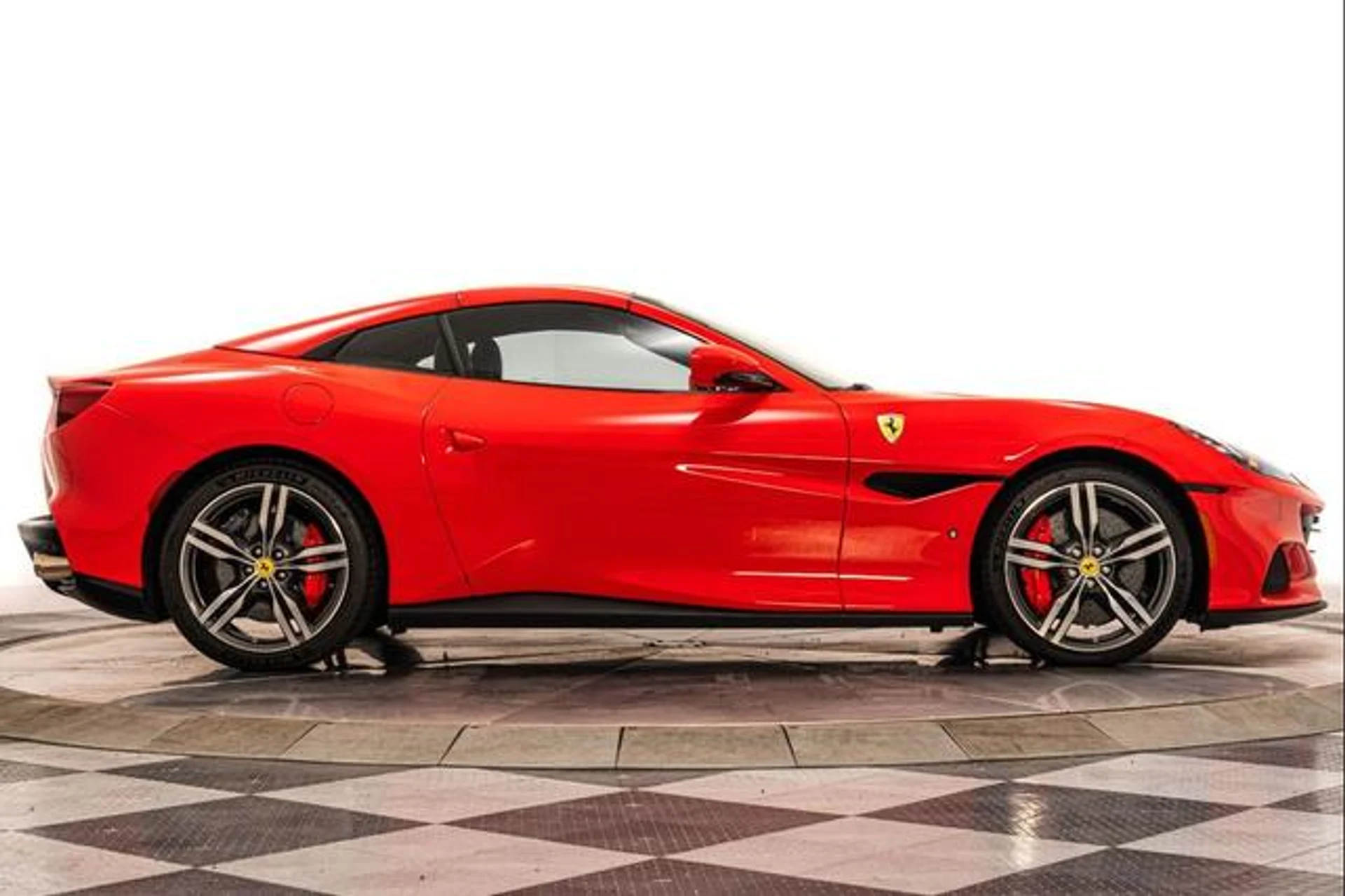 mph039_3270845883_g2_G5ukj_tz_Woif6_UH_3_HS_Licyrss_12e1035224