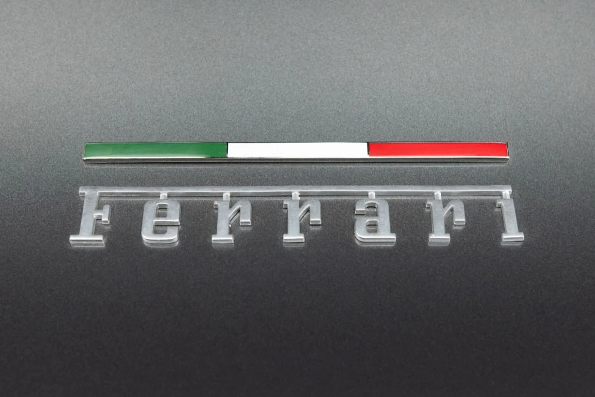 mph039_3275131824_Used_2023_Ferrari_812_GTS_f7b3ac1c59