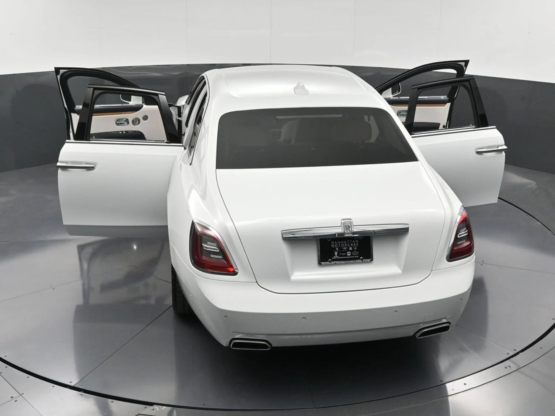 mph039_3281958913_0e7bedbab95132077662898a72983764_061cdbee09