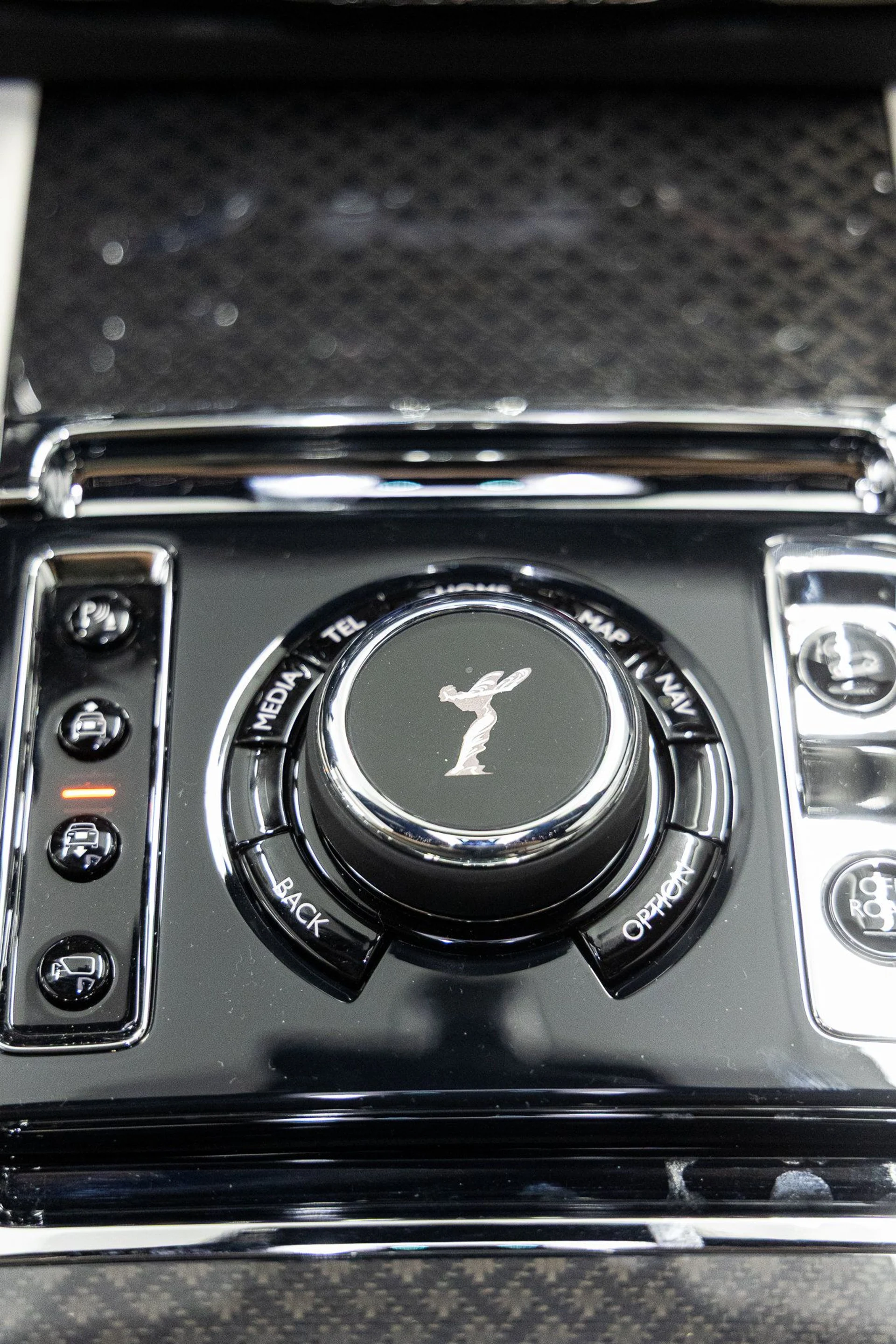 mph039_329204239_7c04727e45bd18e0ed6515581860cdeex_45b3e0a39b