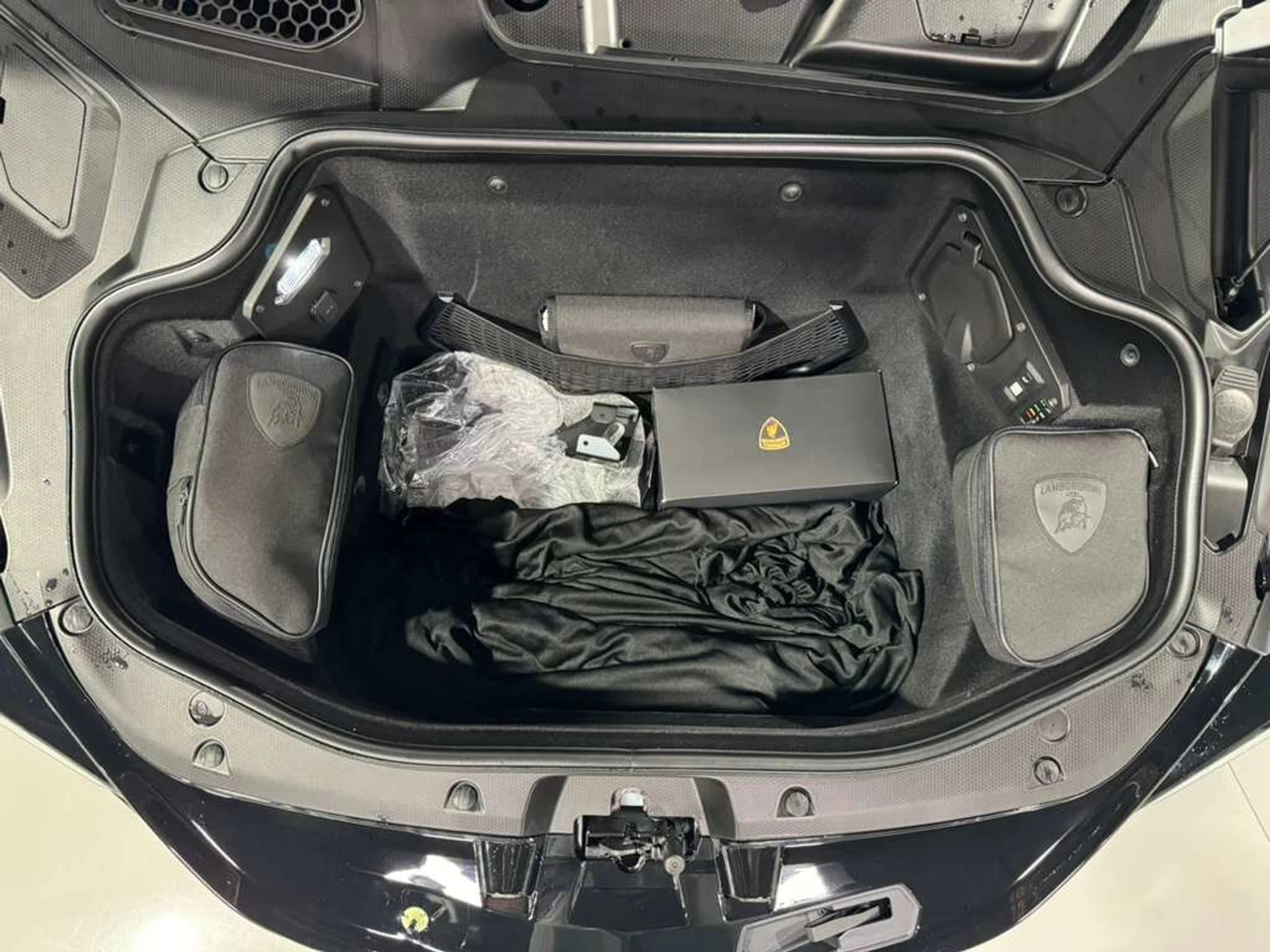 mph039_3294049338_a2c72d0459b067663231e4e7e1dc7c3f_9df200f2a6