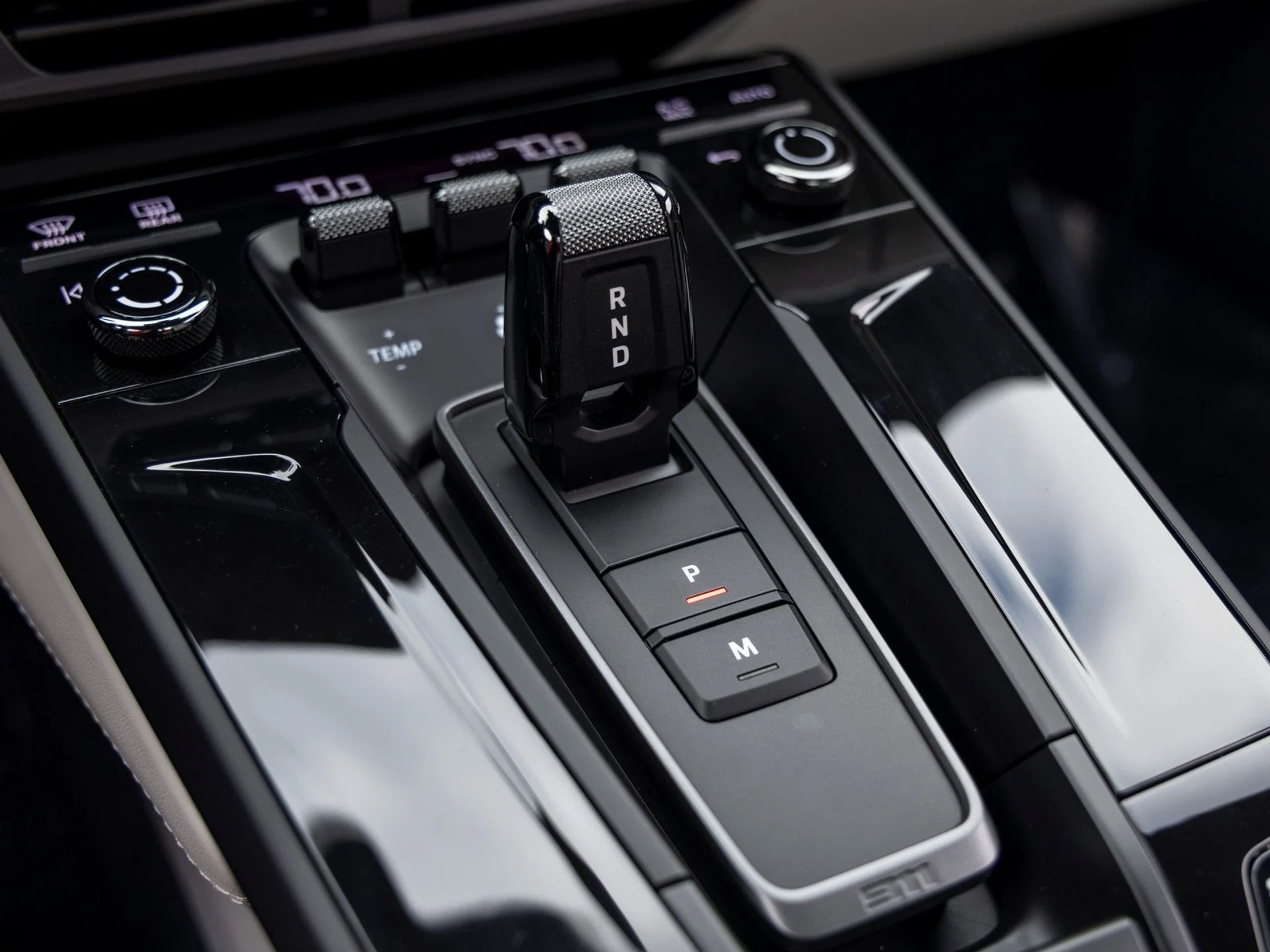 mph039_3296761500_40_ce313b3dae