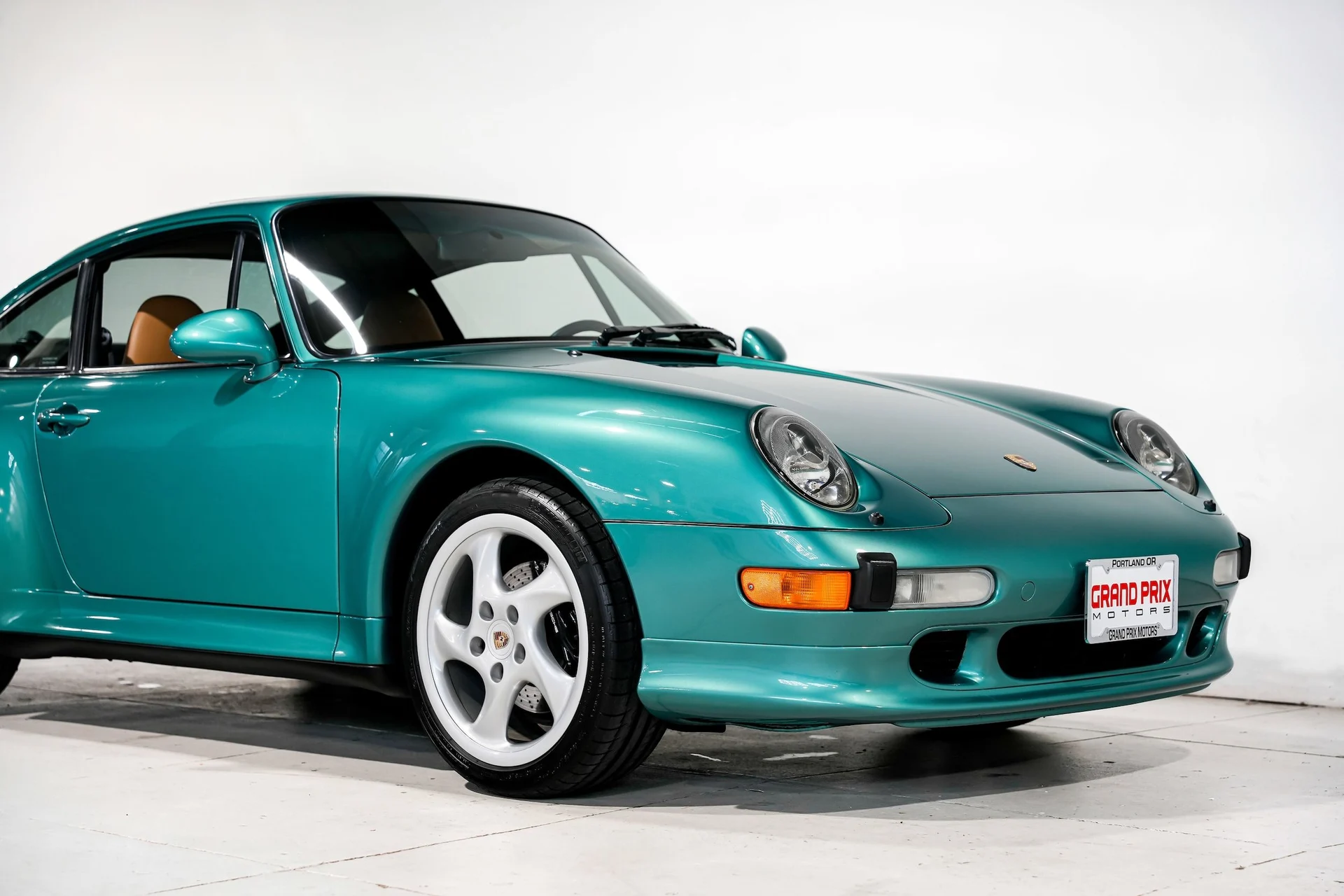 mph039_3299588972_1f433eca22f7b1da4d74065d75e85781x_8e9609995b