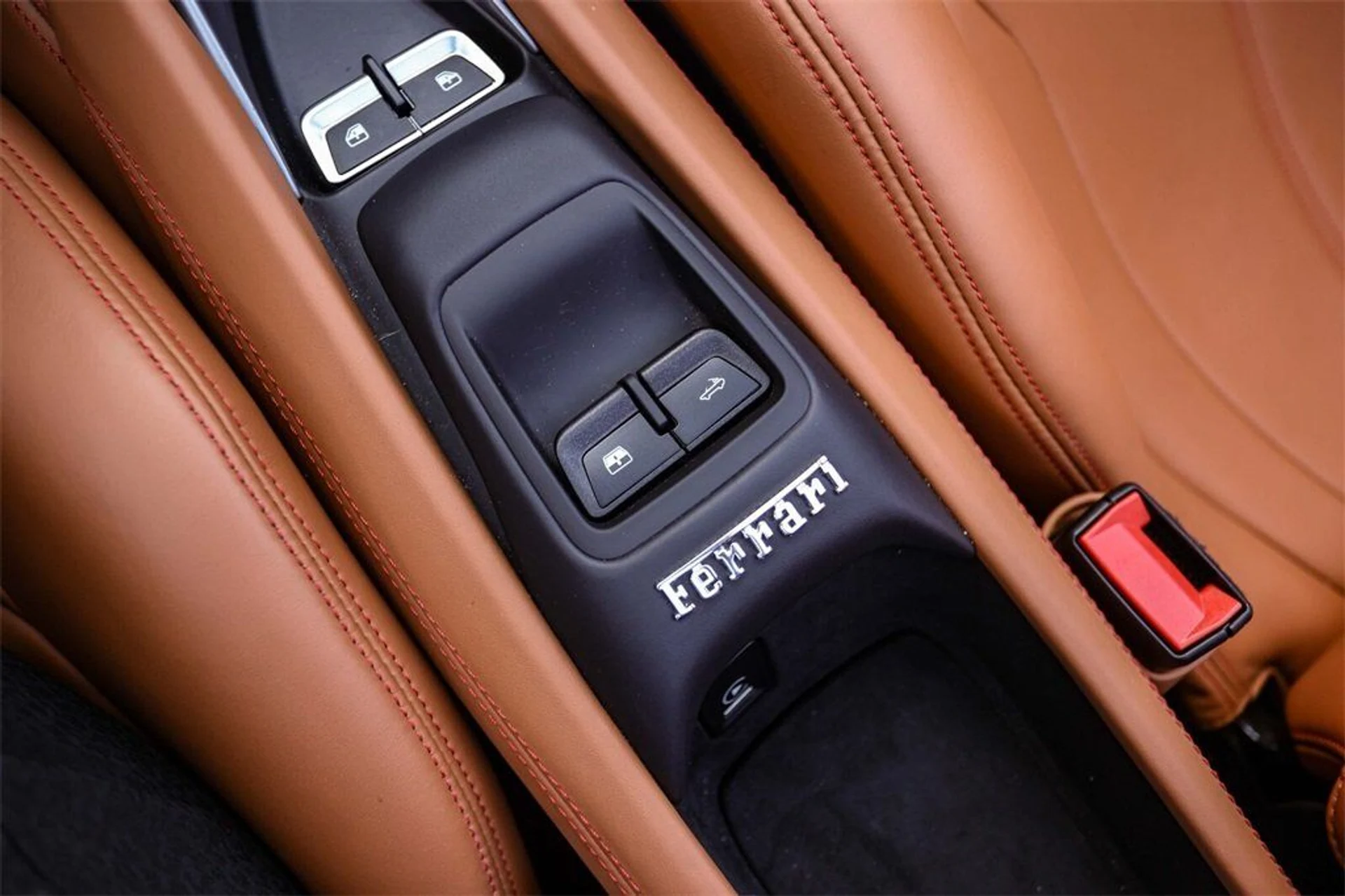 mph039_3300164933_8c056fa01a73c7bd79807dab506ff09b_0186c4c533