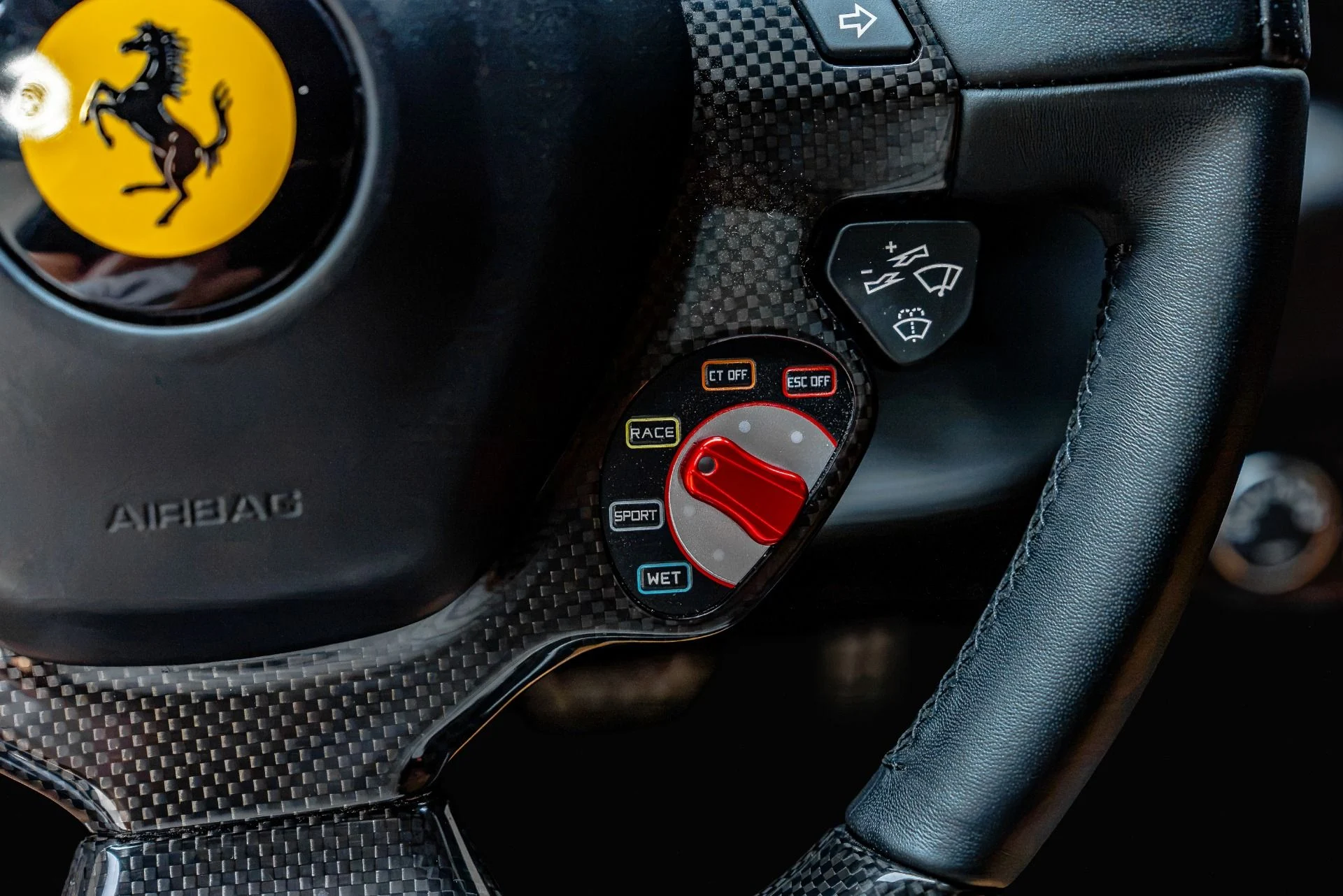 mph039_3305372407_Used_2014_Ferrari_458_Italia_1783486276_fafa20b137