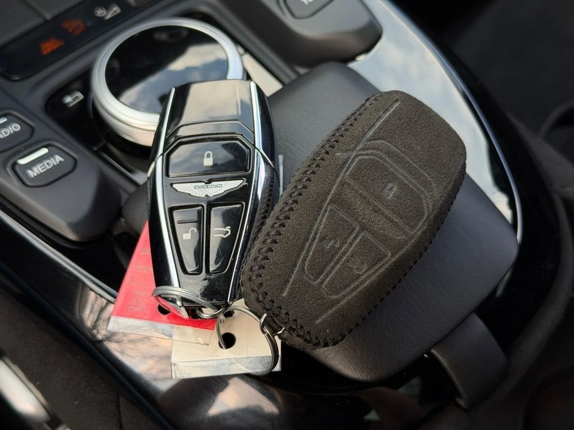 mph039_3308539354_48e92ab9808e44548f63b0285ad523ae_ef51314eb3