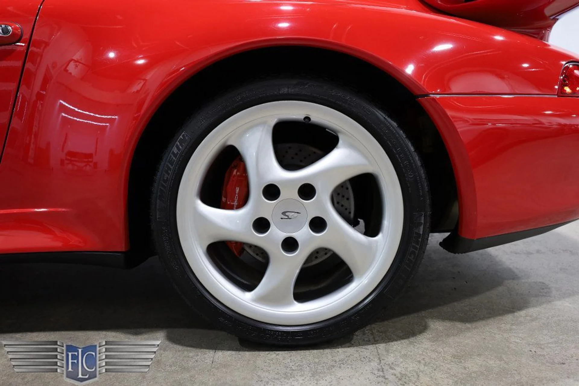 mph039_3327028271_used_1997_porsche_911_carrera_4s_2drcoupecarrera4s_9689_23009032_40_1024_799f4c5973