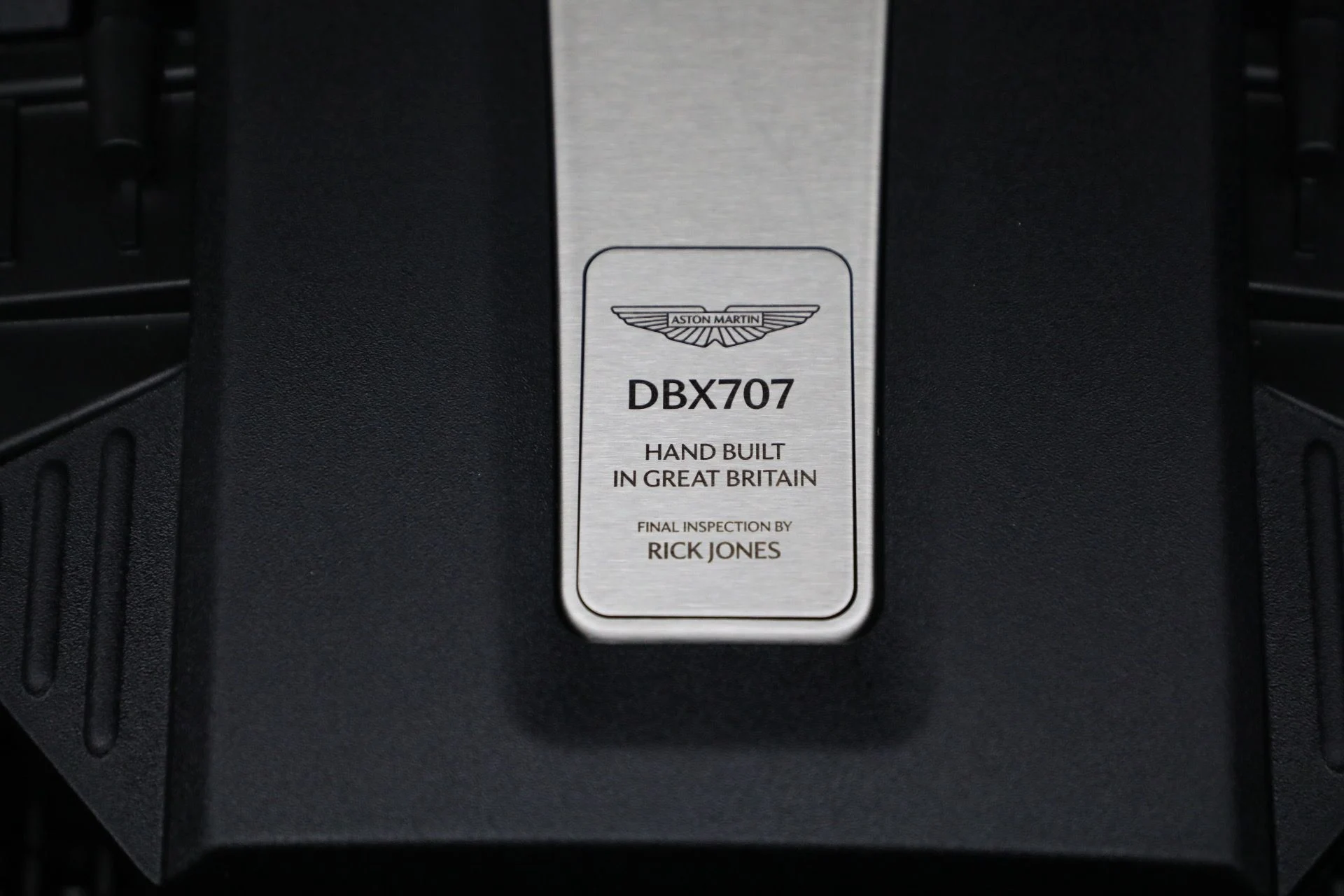 mph039_3330793306_New_2026_Aston_Martin_DBX_707_1767992898_94851be4c5