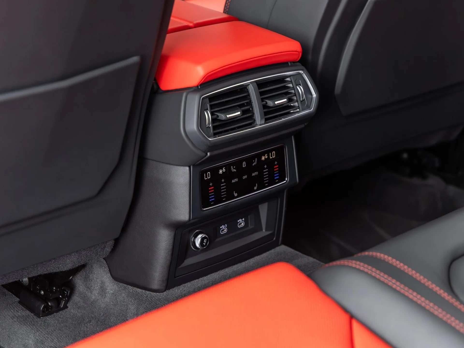 mph039_3334445077_40_850609d1e9