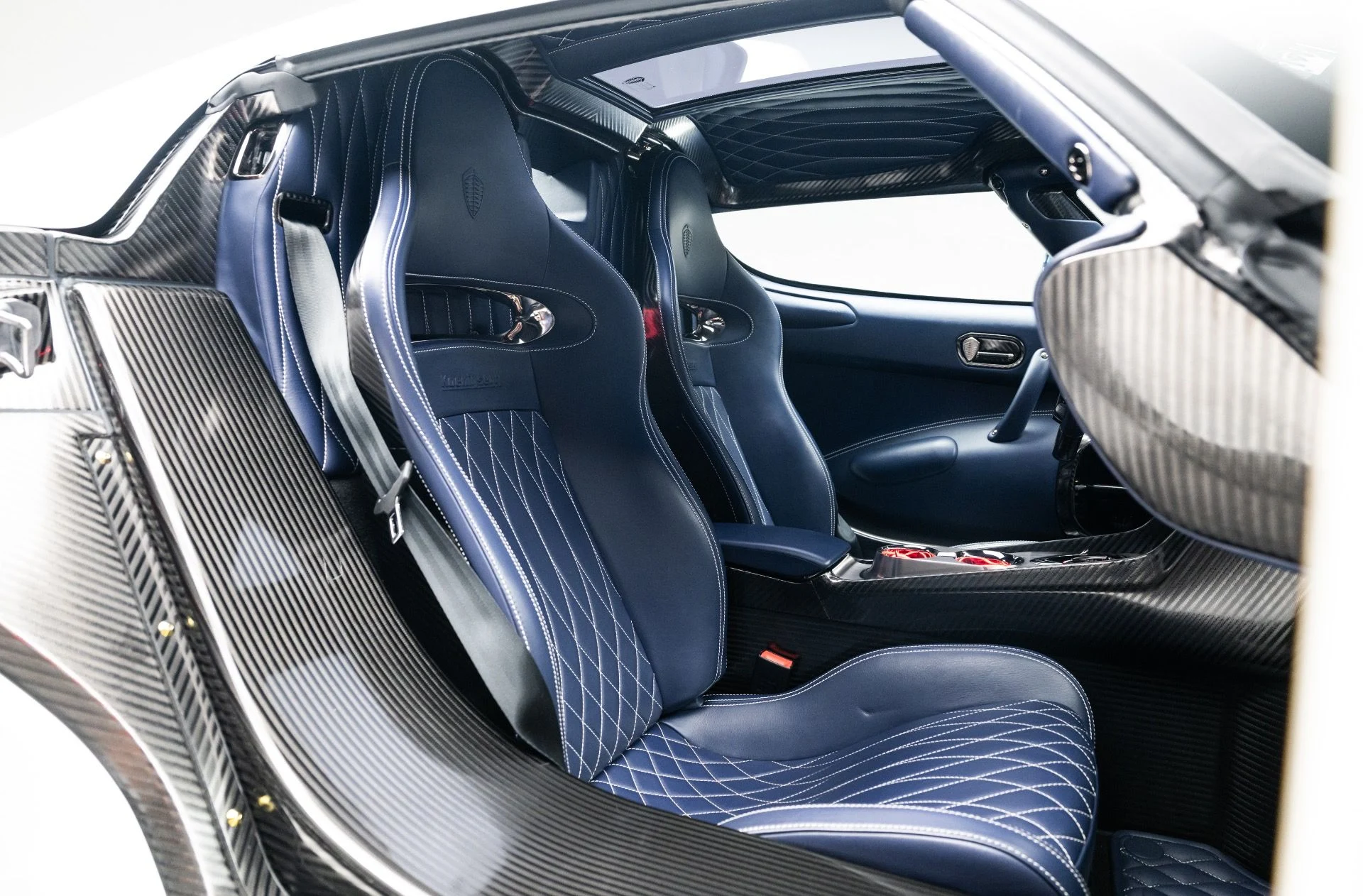 mph039_3335197573_13358_p40_l_458670e440