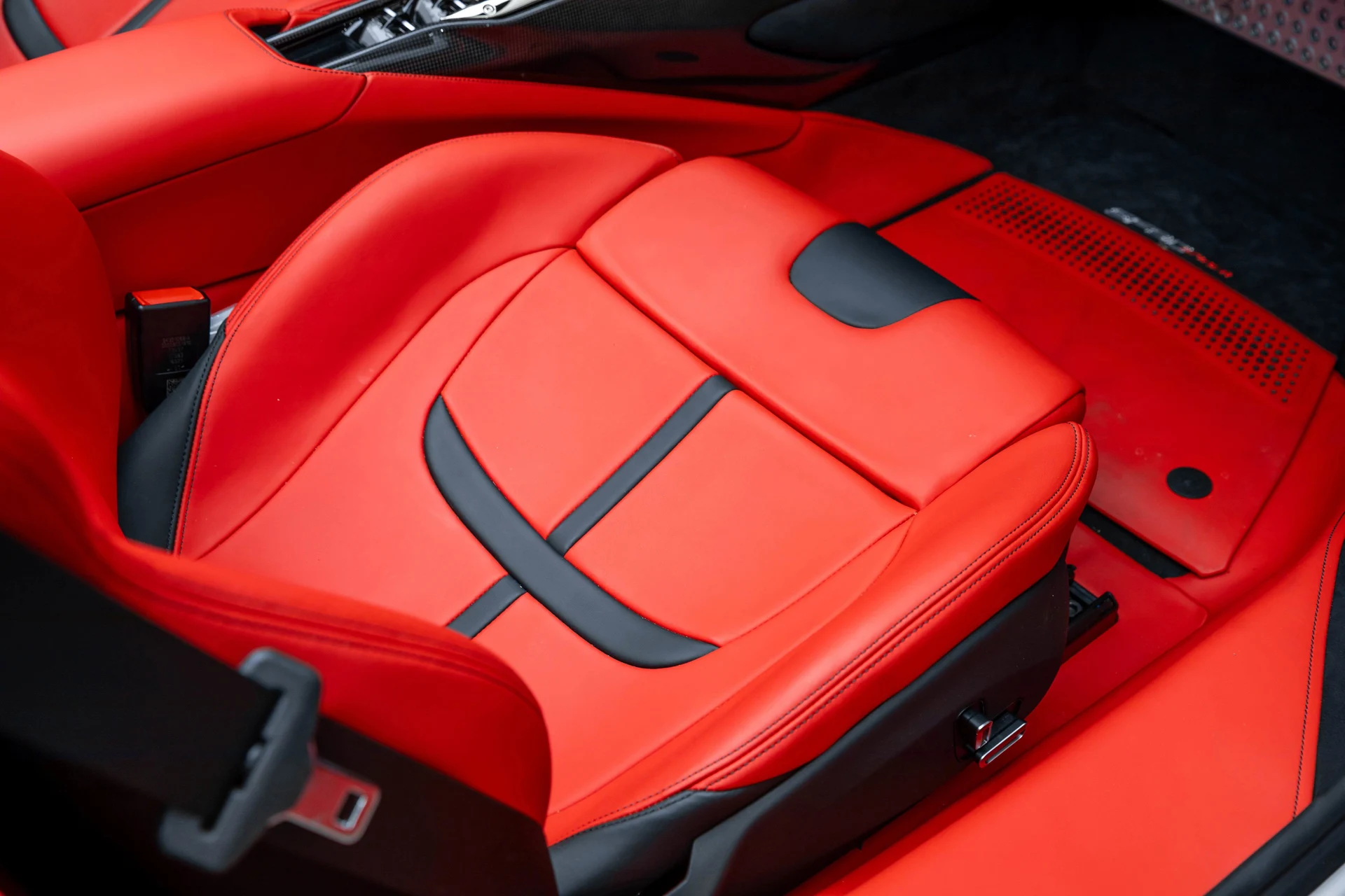 mph039_3345550238_45a52b268ad24d089503f49d321e1d4a_3683565fbd