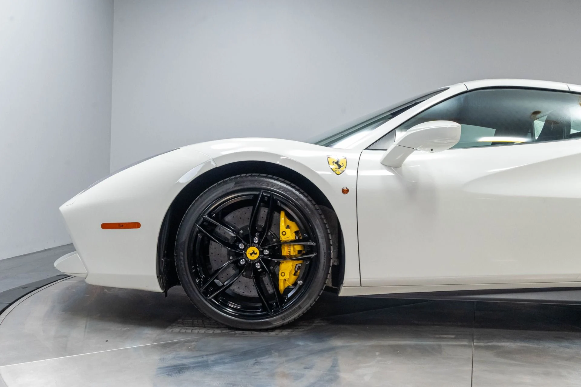 mph039_3355666236_Used_2016_Ferrari_488_Spider_1784843221_98501566d2
