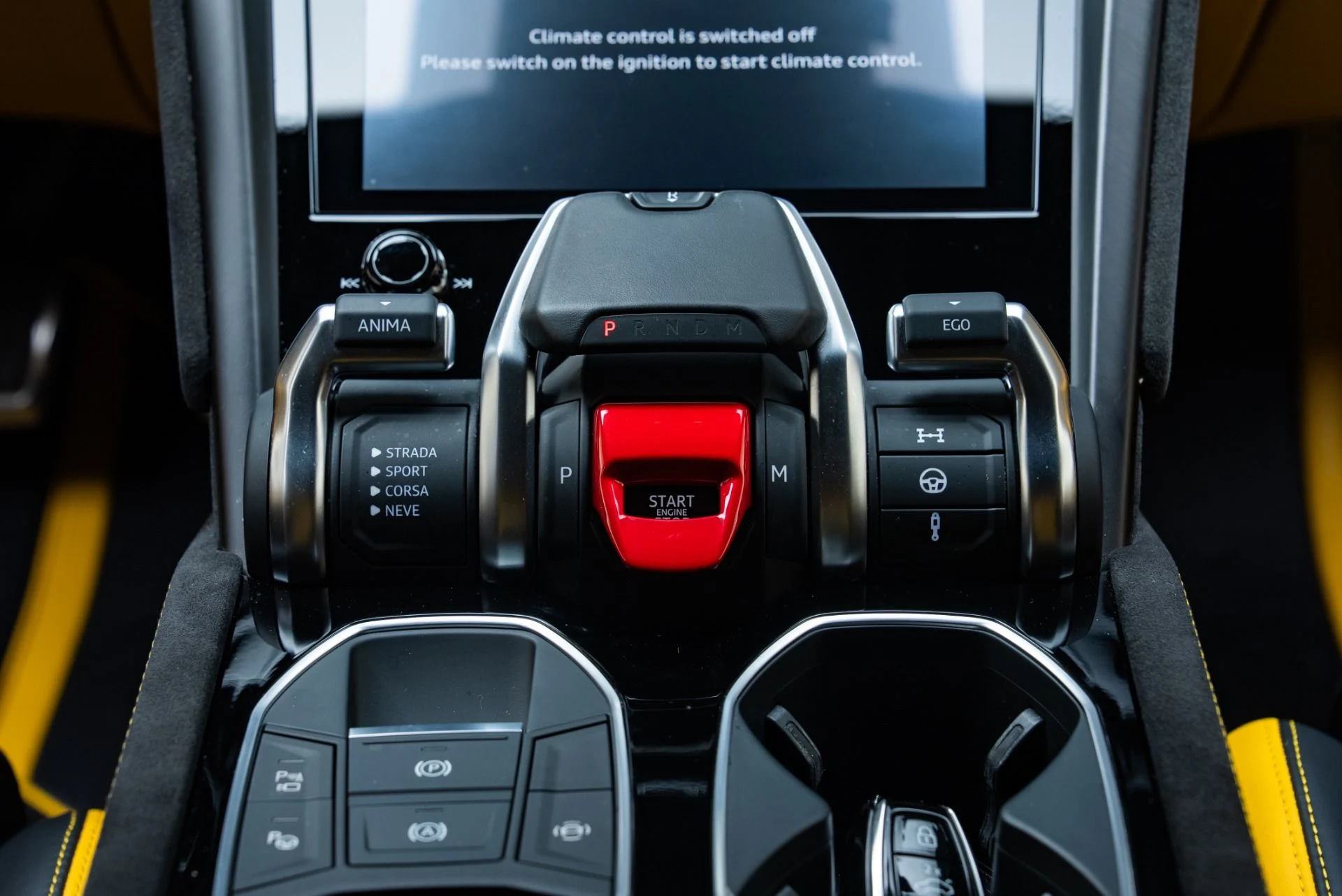 mph039_3359876308_Used_2024_Lamborghini_Urus_S_1778704805_1460d0e008