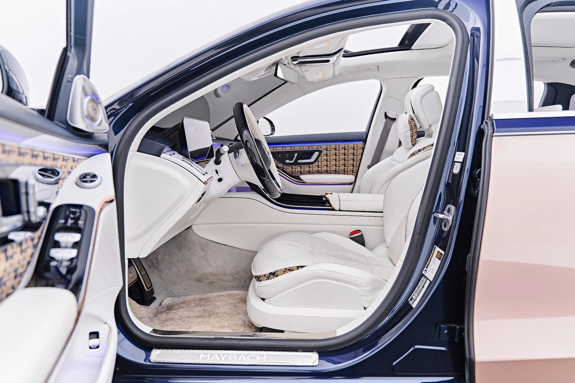mph039_3361970681_Used_2023_Mercedes_Benz_S_Class_Maybach_S_680_1790209104_24096ffd20