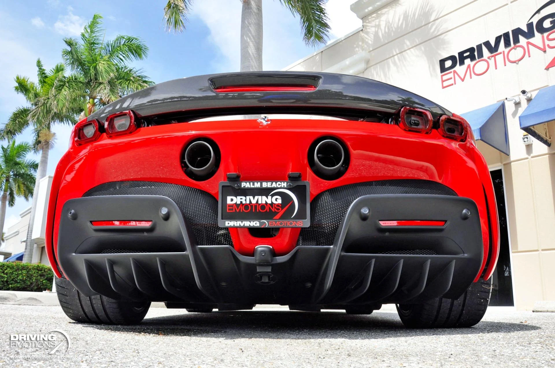 mph039_3362963516_860_p40_l_b3a087a066