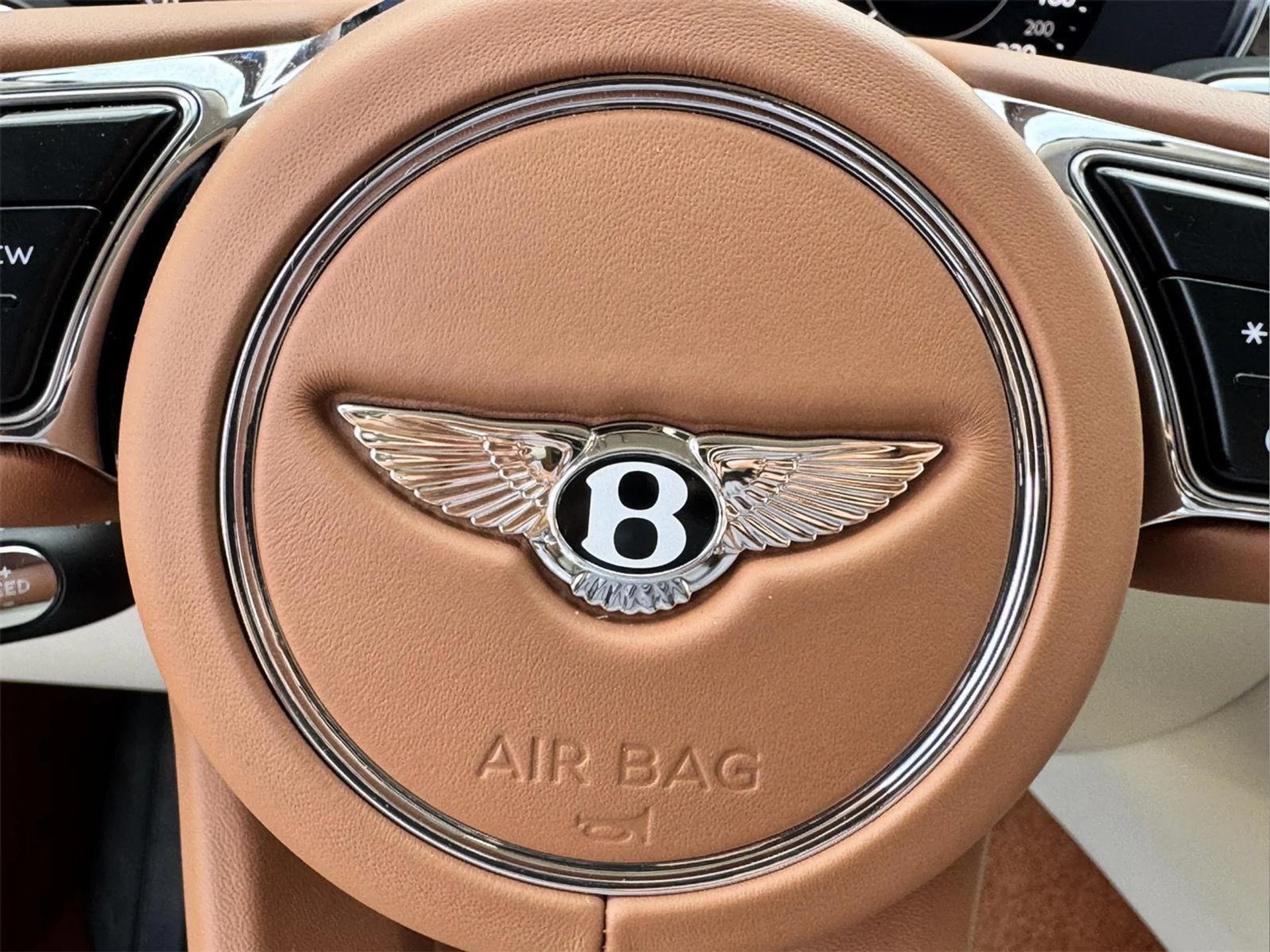 mph039_3368071930_4f973189b3349e505a2f42d650bd588a_043698bbf6