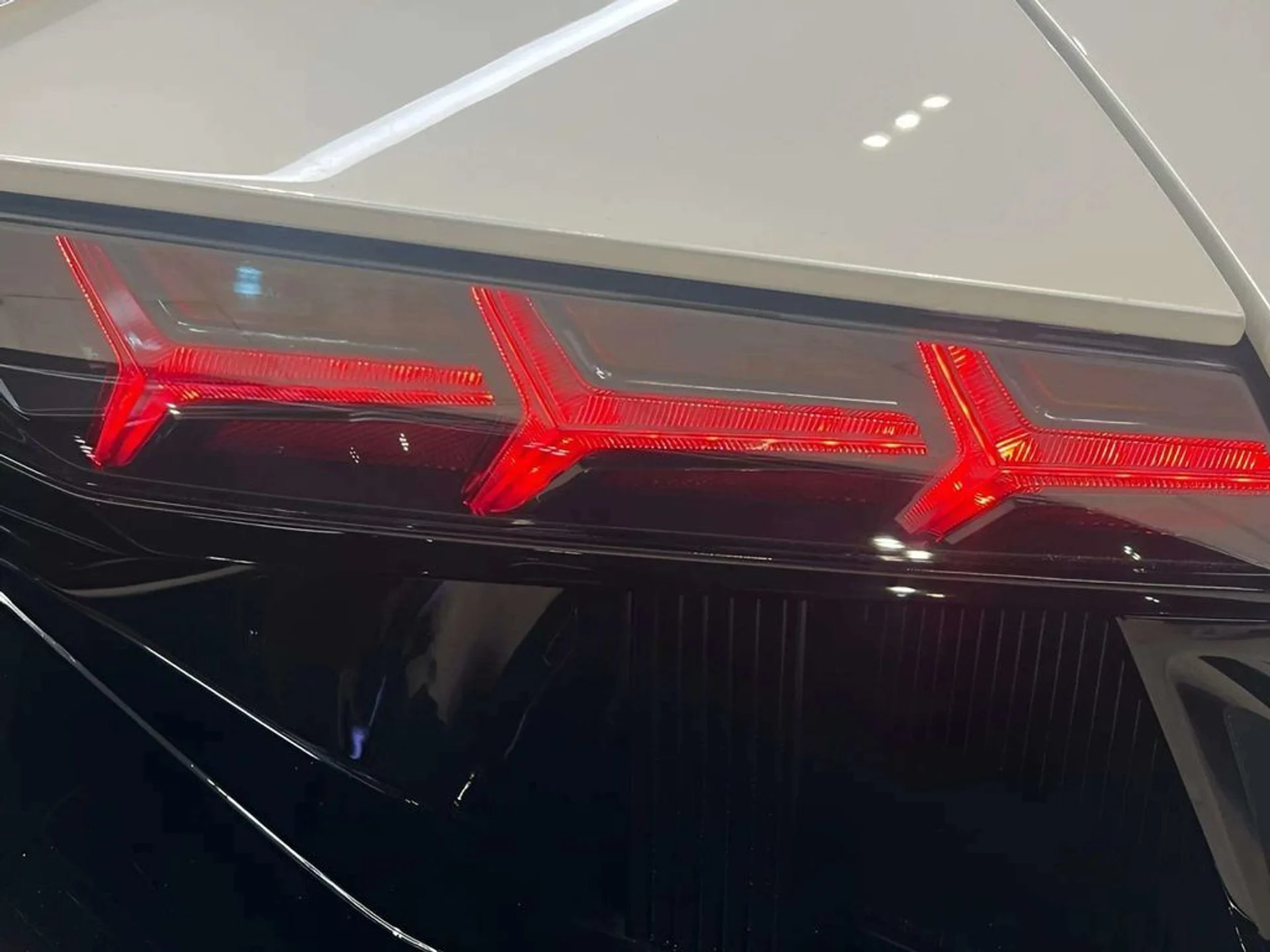 mph039_3376152092_823da60572f8134ba66b95c88e4ac0fbx_96f864d295