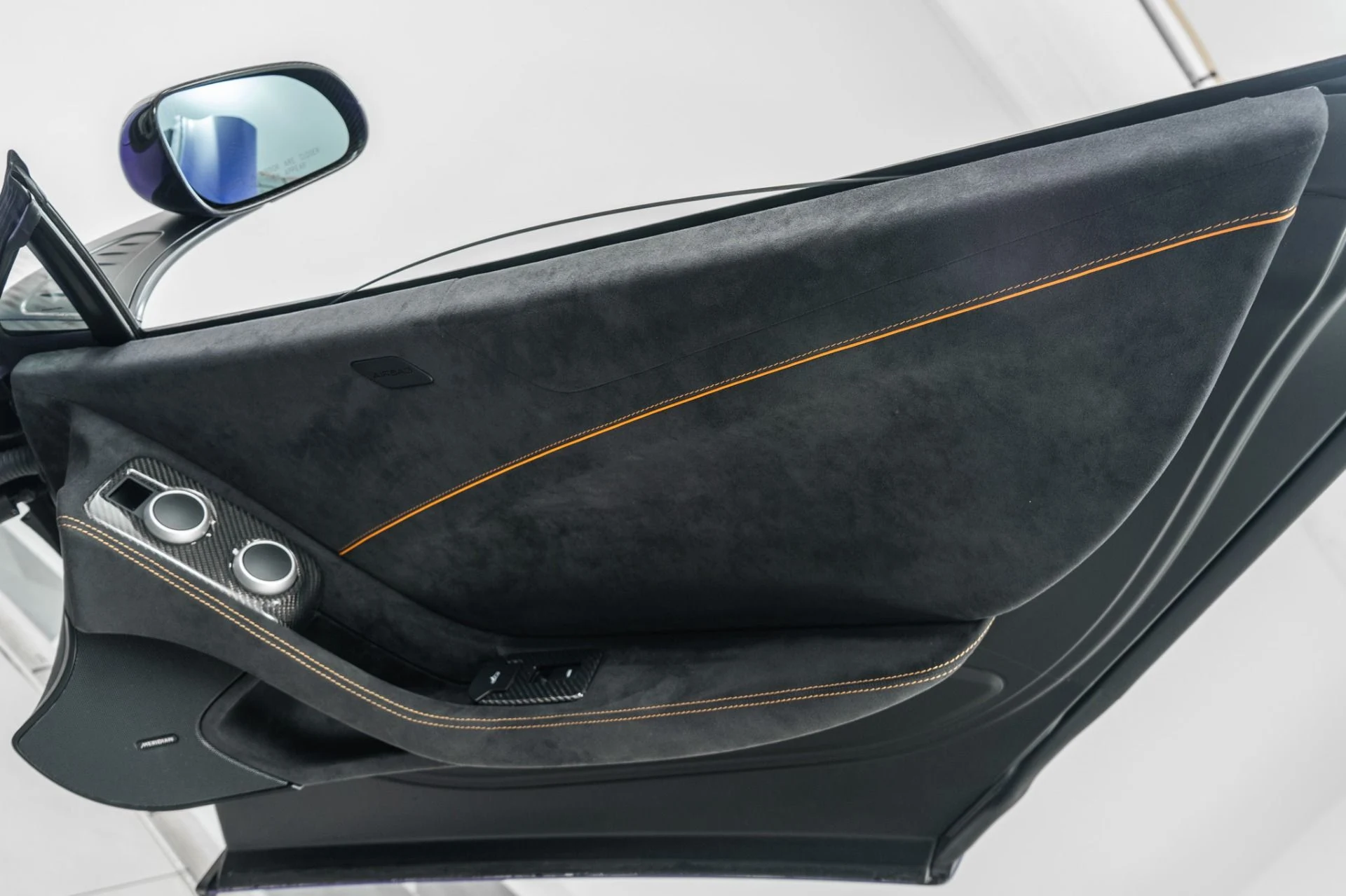 mph039_3381064349_Used_2016_Mc_Laren_650_S_Spyder_Full_Purple_Pearl_Wrap_Extensive_Carbon_Fiber_1783540867_02b155f753