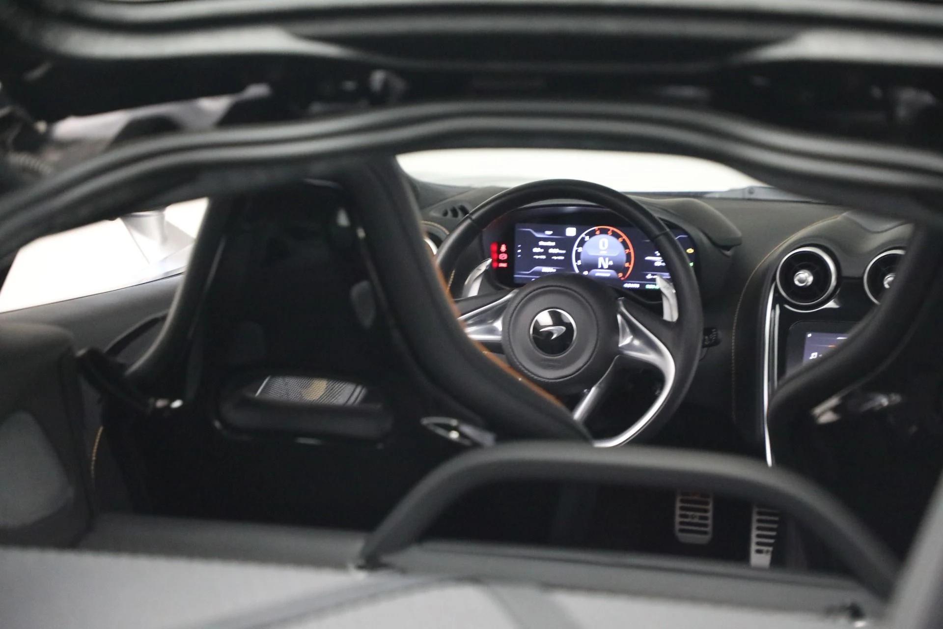 mph039_339773853_Used_2023_Mc_Laren_GT_Luxe_7fd1ef1c17