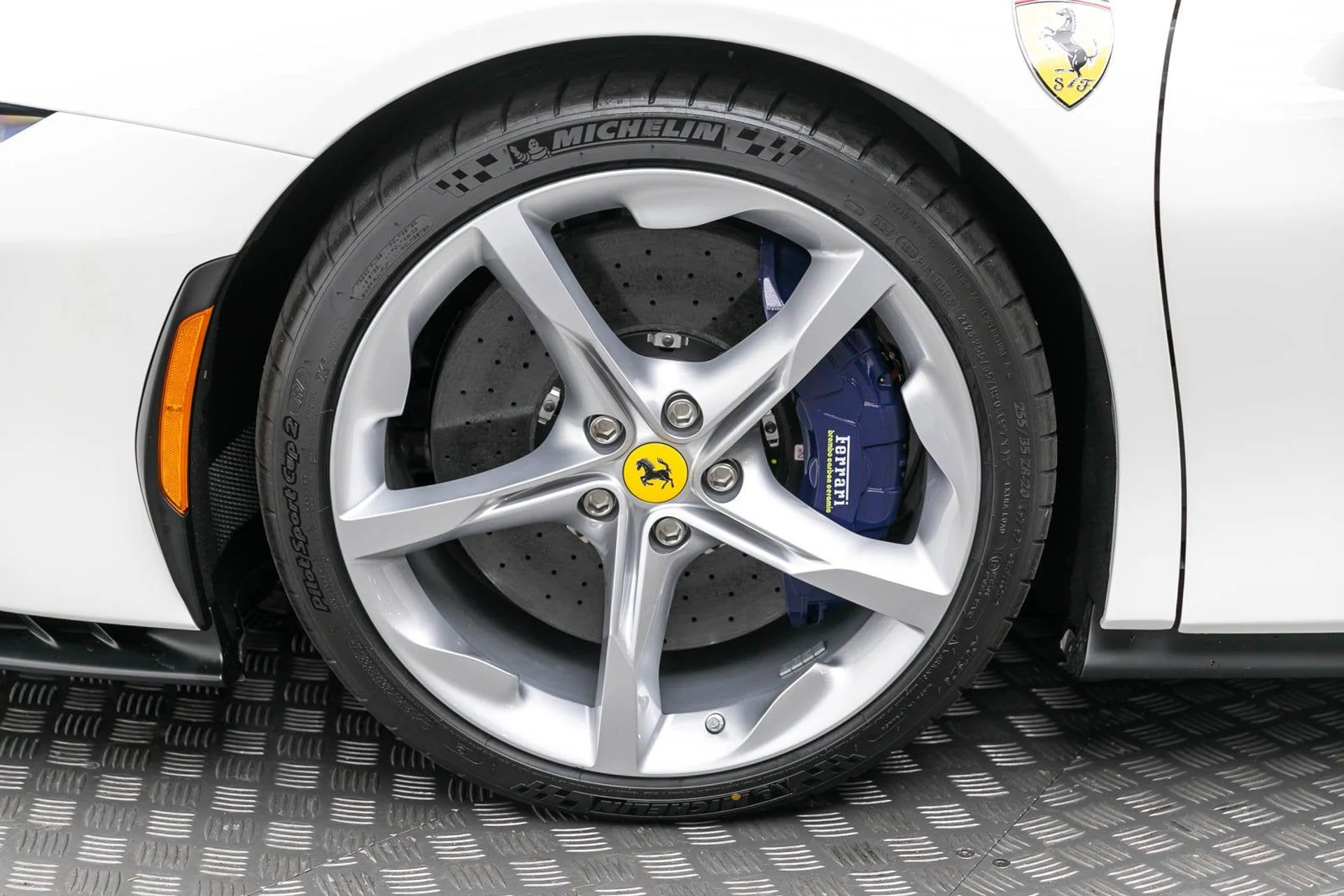 mph039_3402272569_435e5eae67e640f7814151ebdc9ed9cd_e7b4e590e4