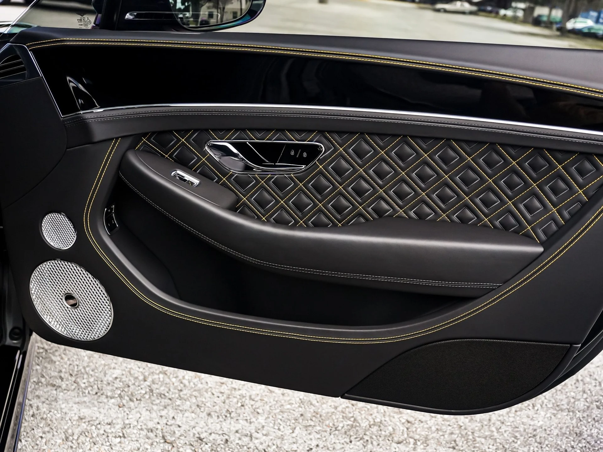 mph039_3417955307_Hi_Tech_Luxury_Imports_LLC_SCBCT_2_ZG_6_NC_098069_image_39_66e7c62e3a