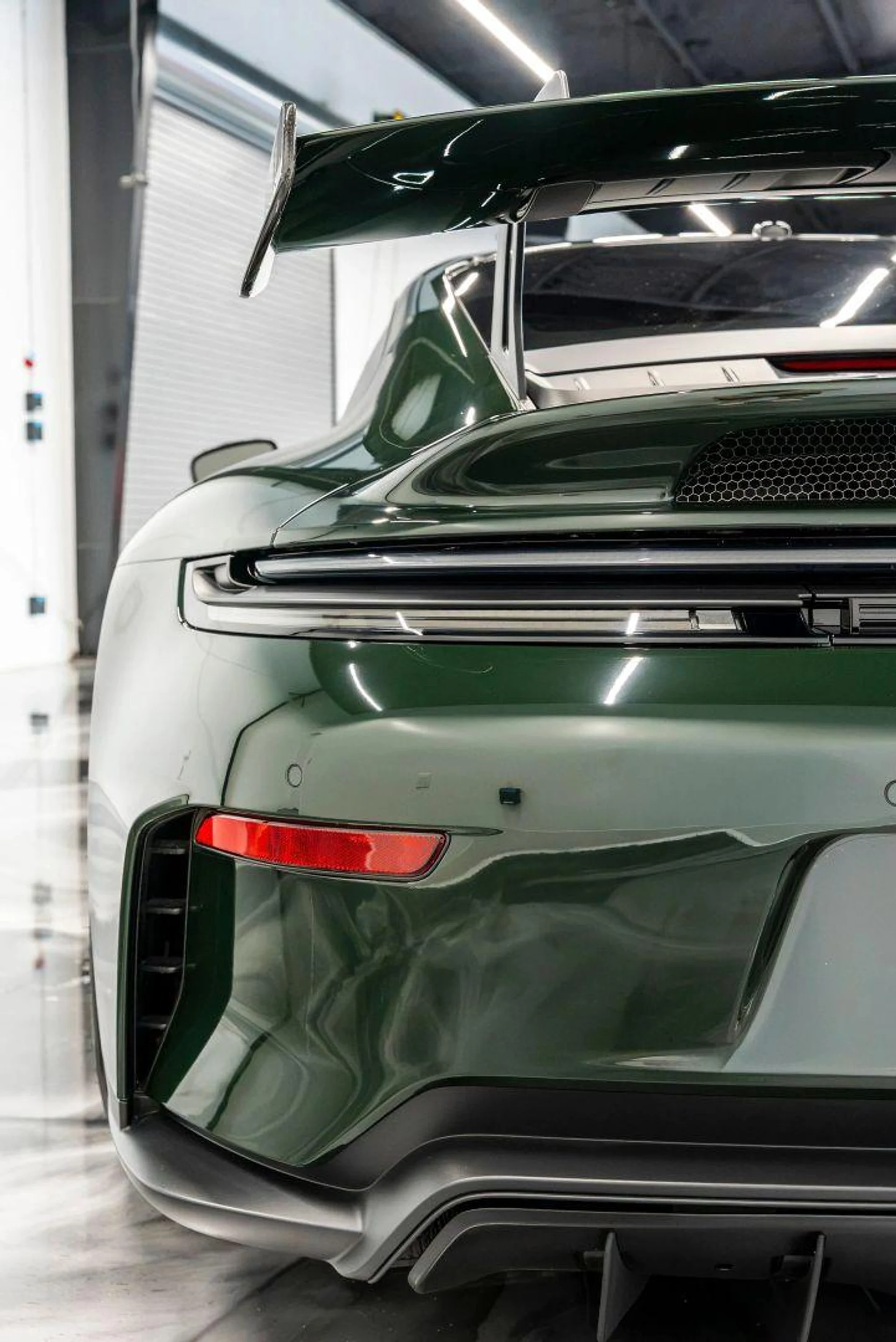 mph039_3420968500_Used_2026_Porsche_911_GT_3_Coupe_2_D_1787786294_345c57917b